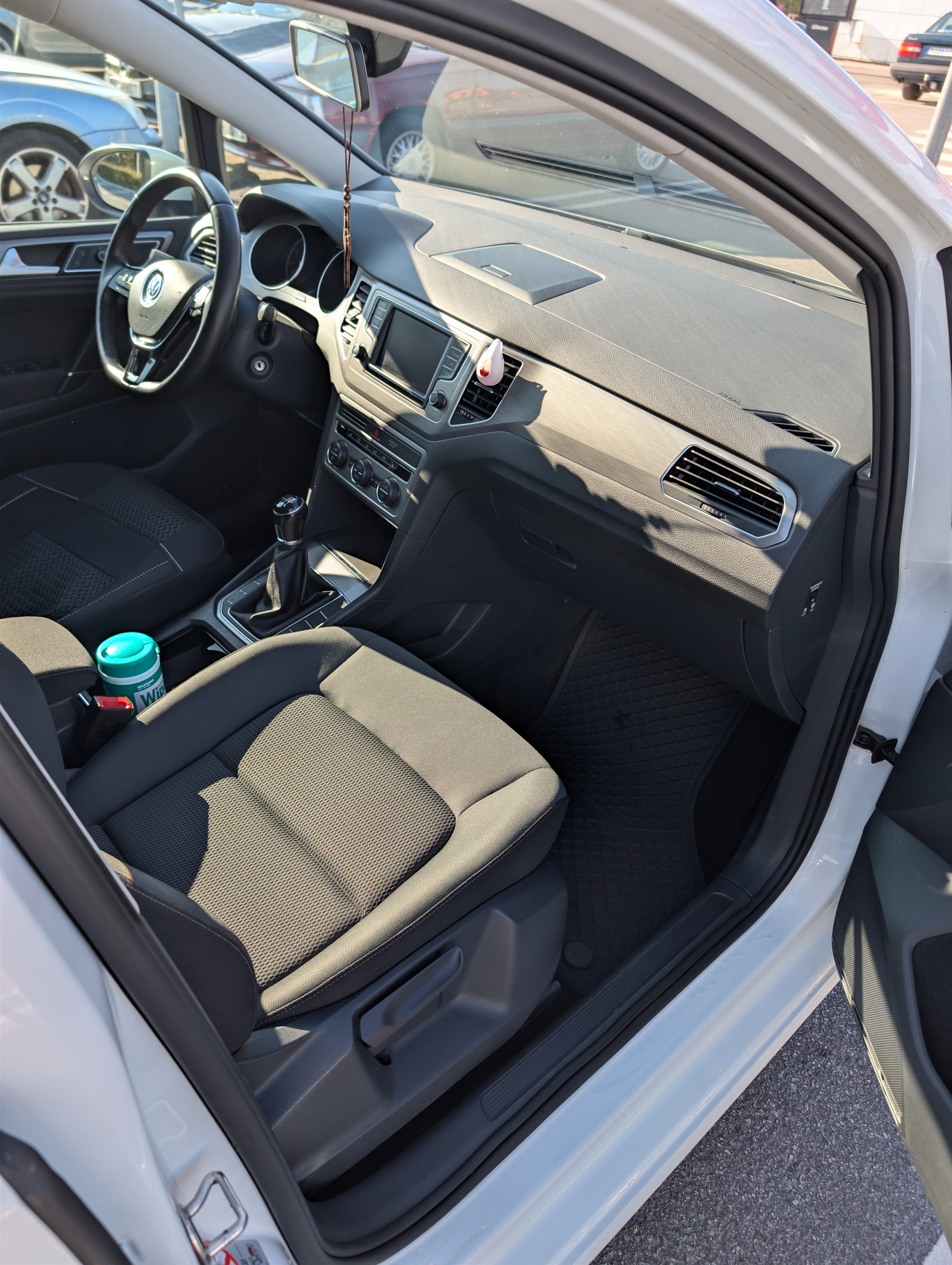 Volkswagen Golf Sportsvan 2018, bild 5/5