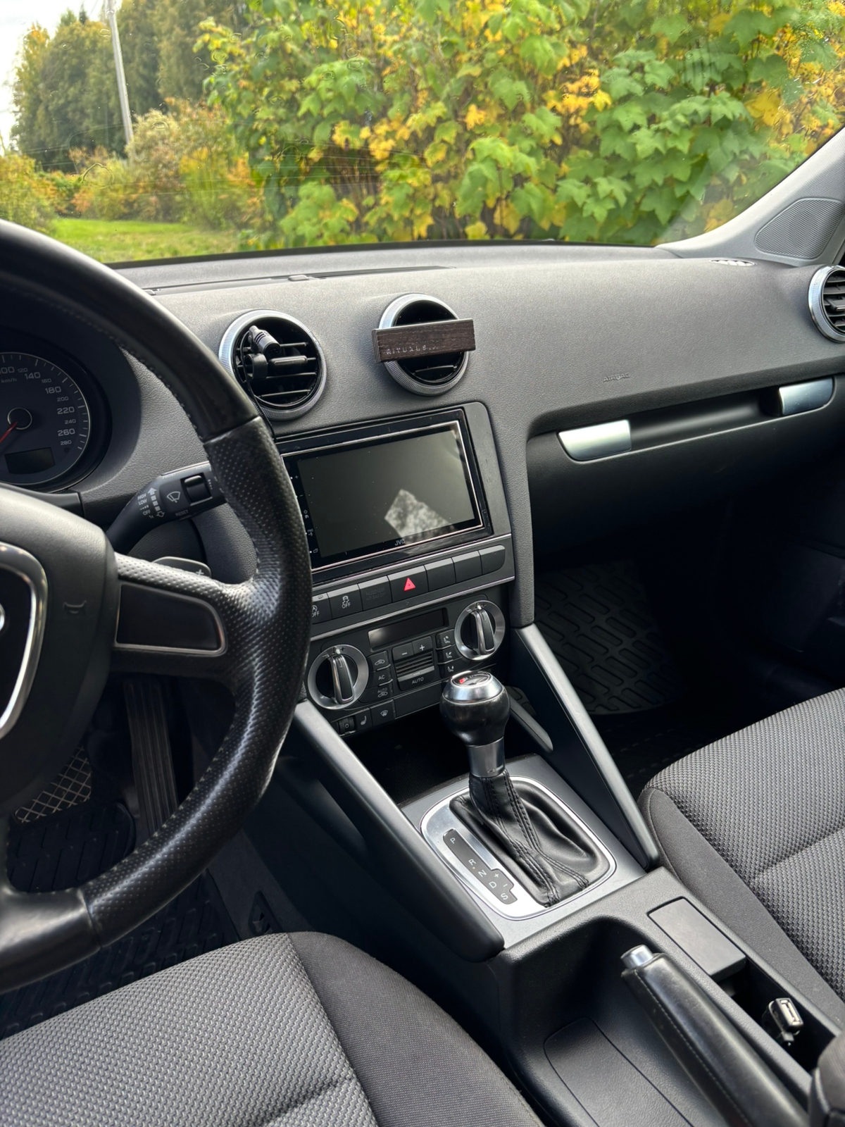 Audi A3 Sportback 2.0 TDI S Tronic 2011, bild 7/9