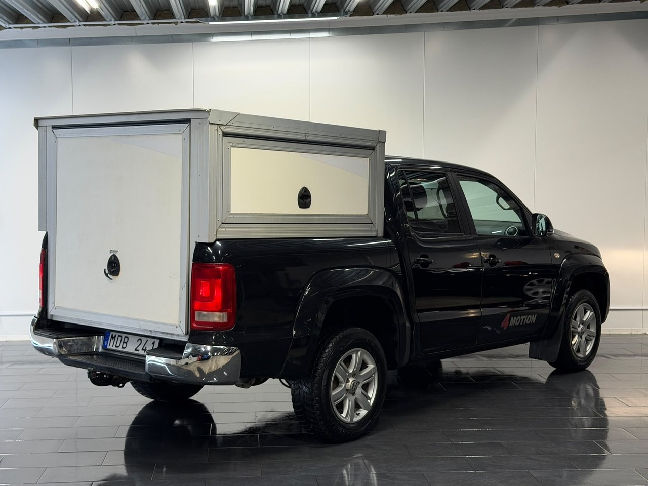 Volkswagen Amarok 2011, kuva 6/10