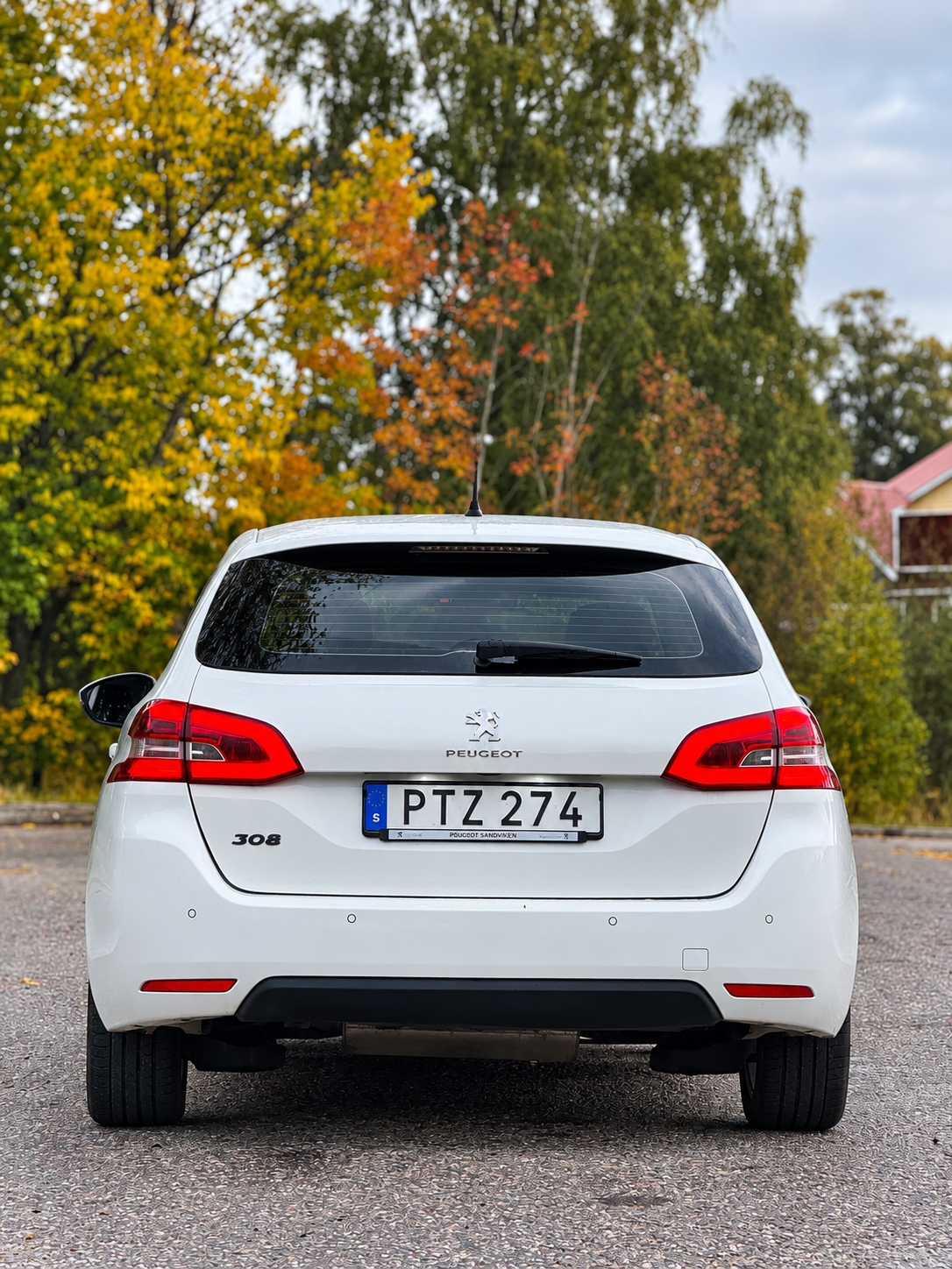 Peugeot 308 SW 1.2 PureTech 110 Manuell 2015, kuva 6/10