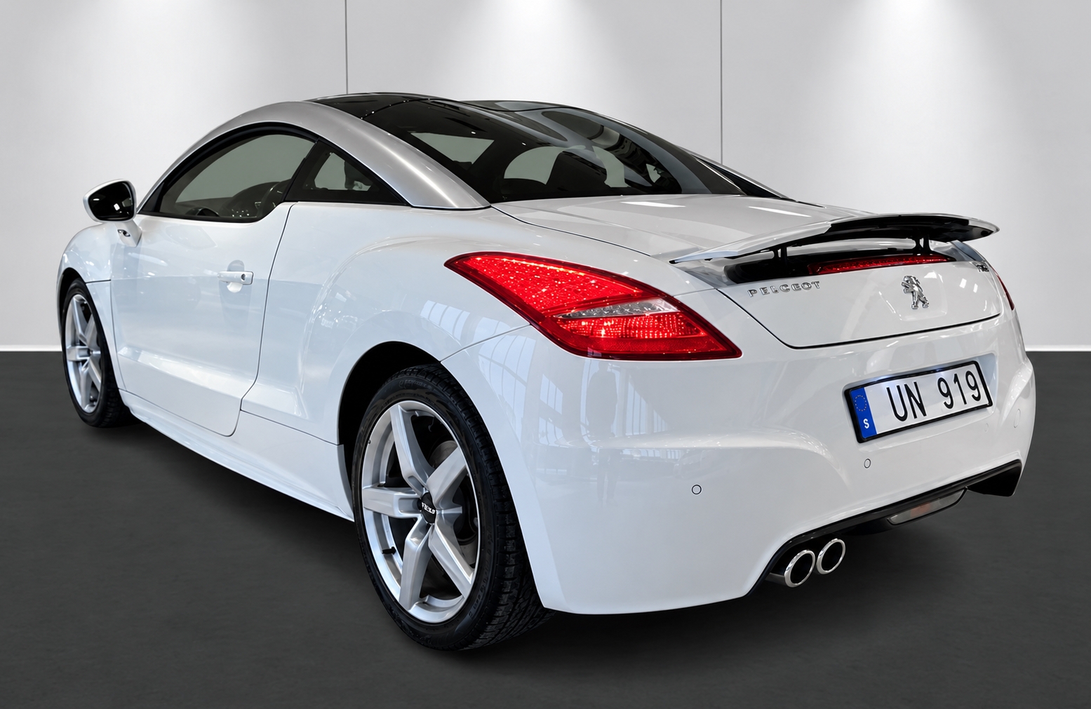 Peugeot RCZ 1.6 THP Manuell 2012, bild 3/10