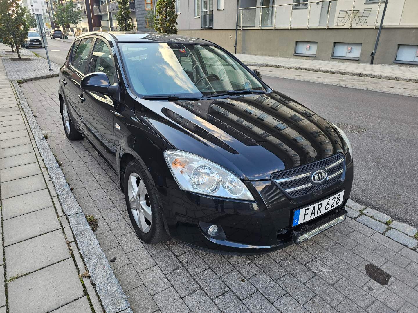 Kia Ceed 1.6 CRDi Manuell 2008, bild 2/8