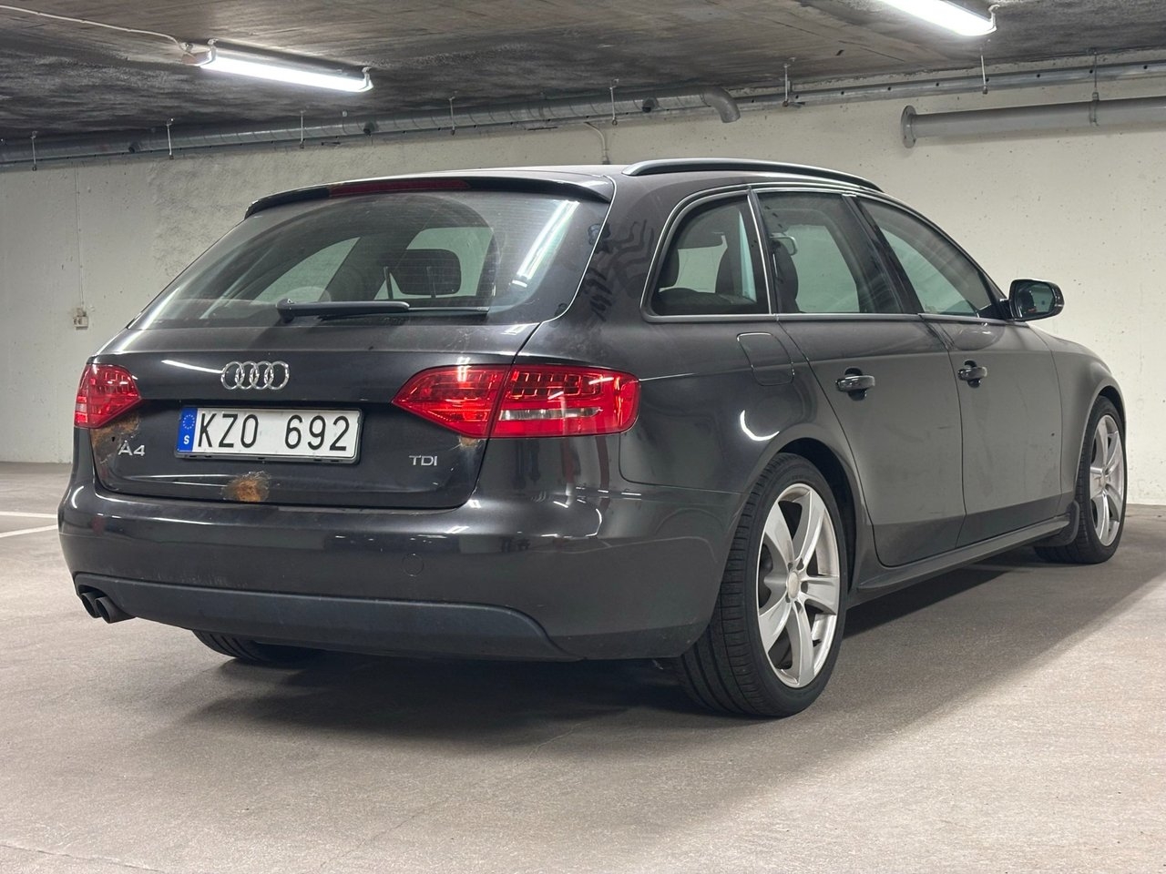 Audi A4 Avant 2.0 TDI 2011, bild 4/10