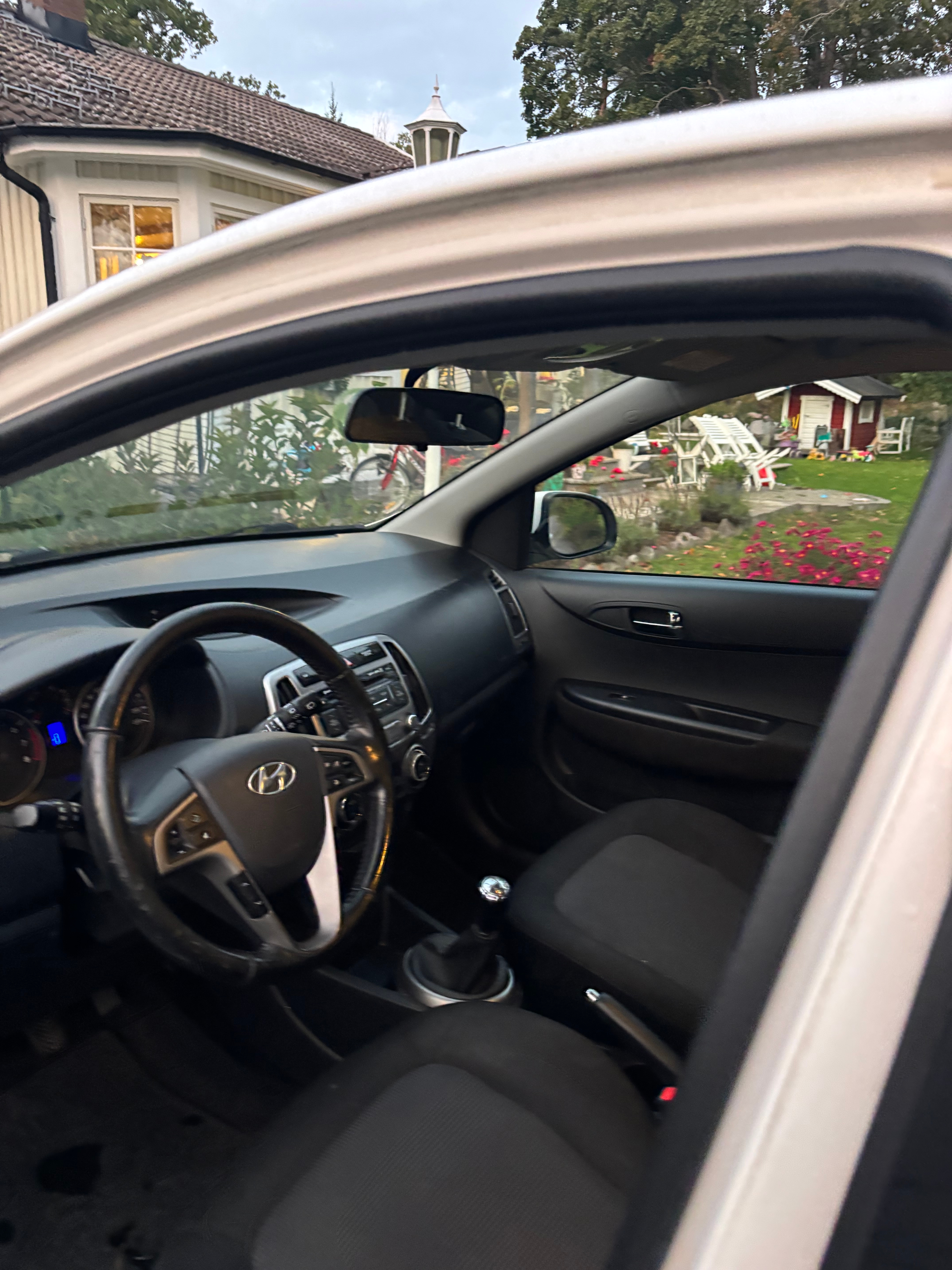 Hyundai i20 5-dörrar 1.2 Manuell 2013, bild 5/7