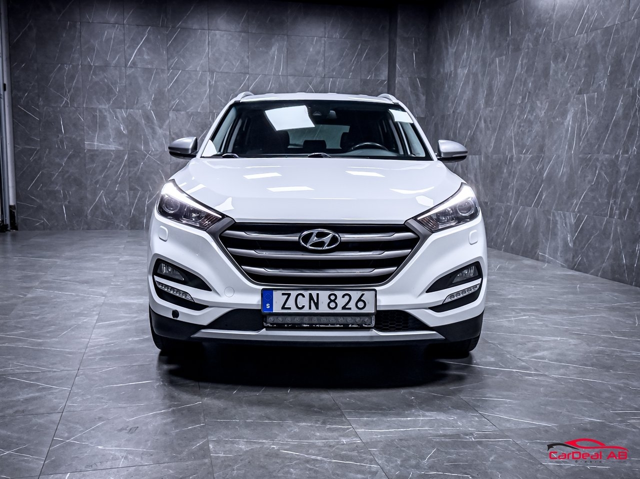 Hyundai Tucson 1.6 T-GDI AWD 2018, bild 2/10