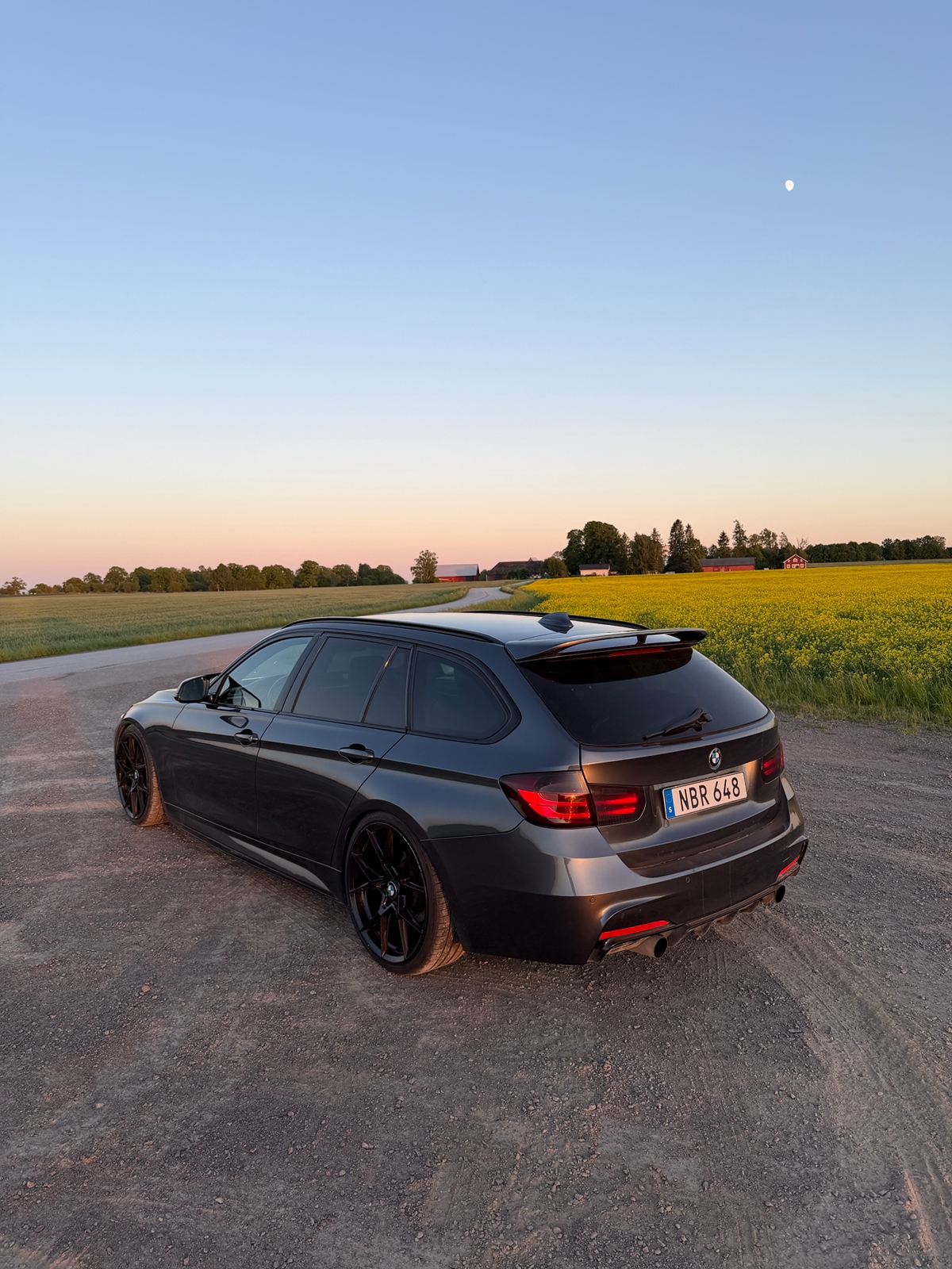 BMW 320 d Touring Steptronic 2013, bild 2/6