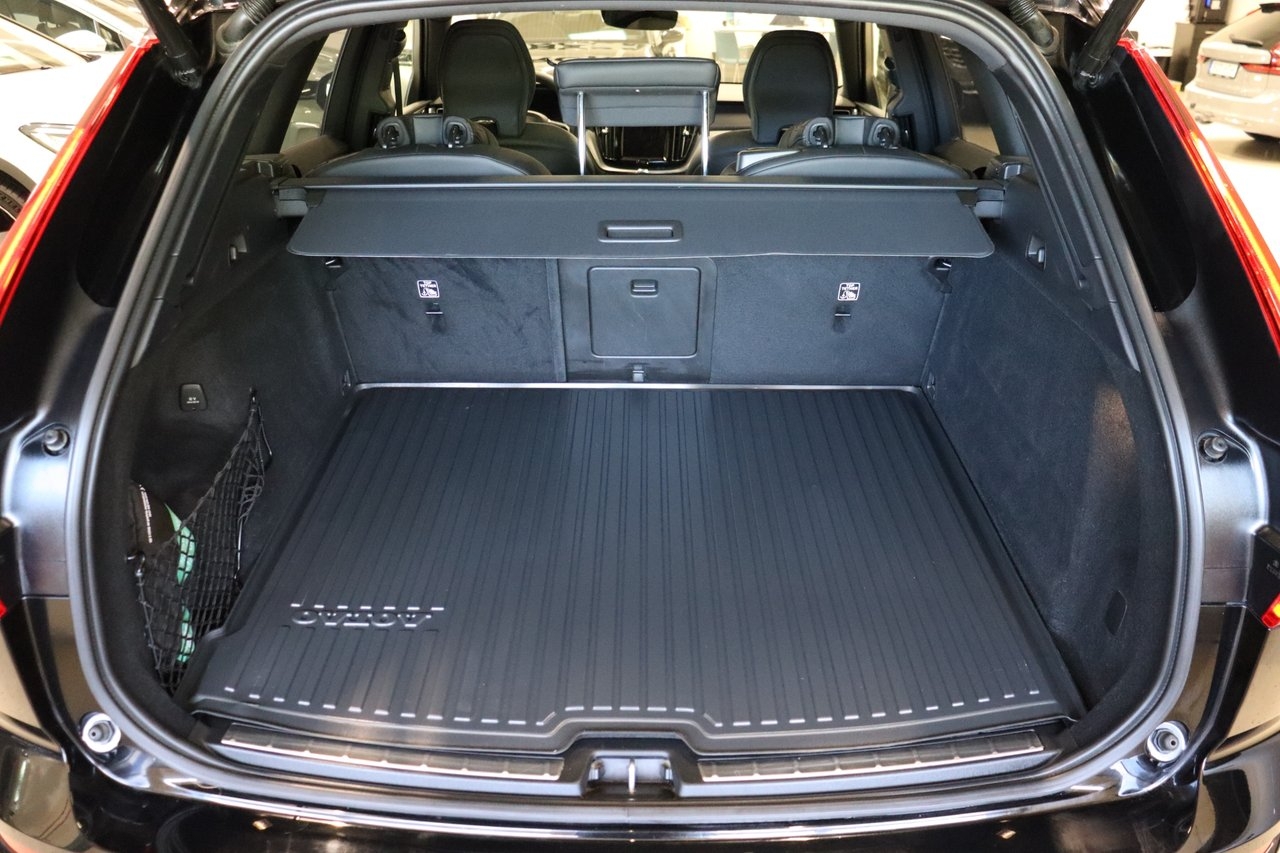Volvo XC60 2023, bild 7/10