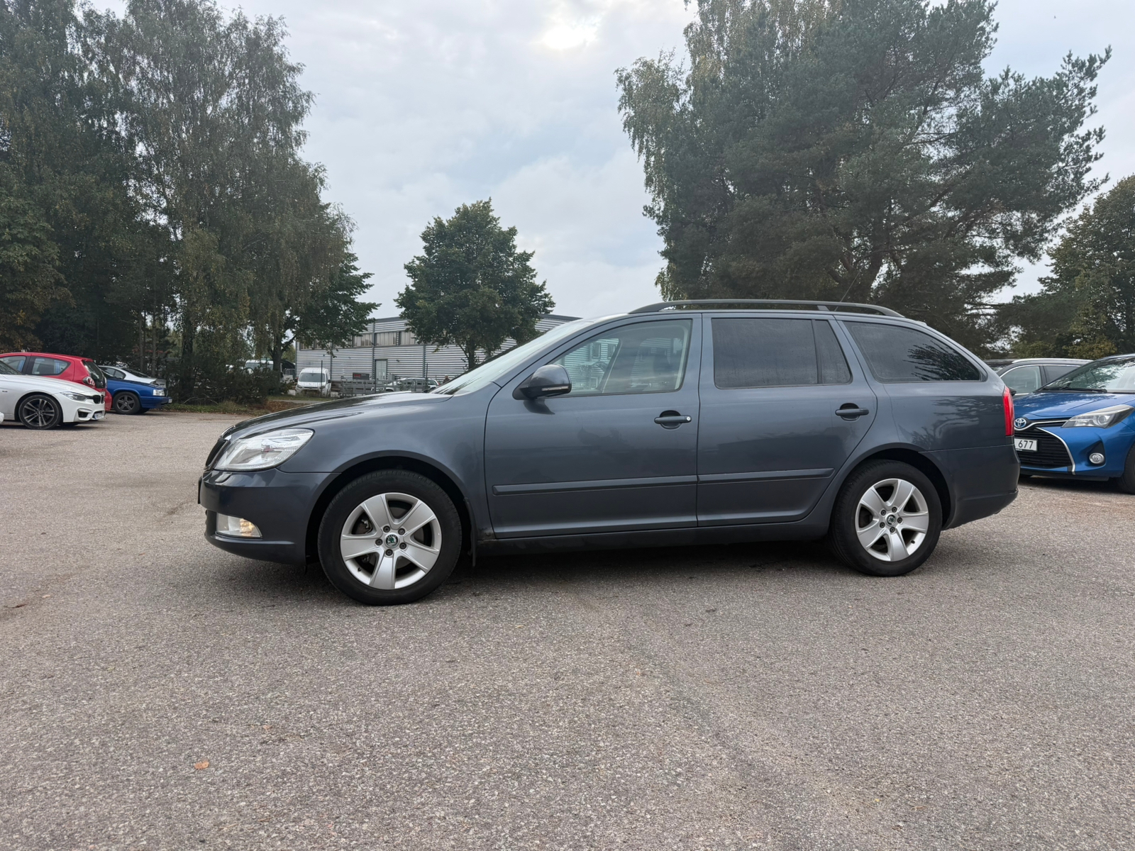 Skoda Octavia Kombi 1.8 TSI Manuell 2011, bild 2/7