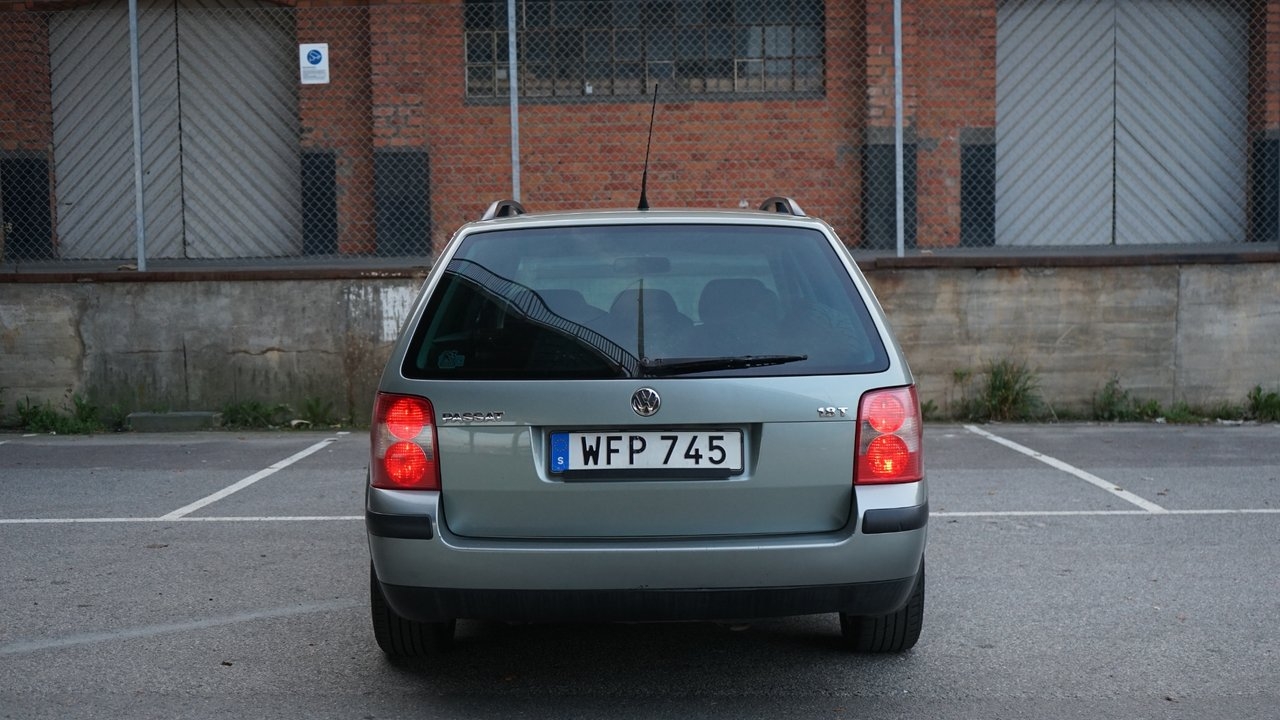 Volkswagen Passat 2004, photo 6/10