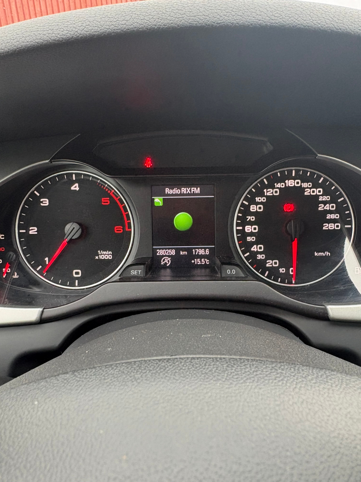 Audi A4 Avant 2.0 TDI DPF Manuell 2010, bild 7/10