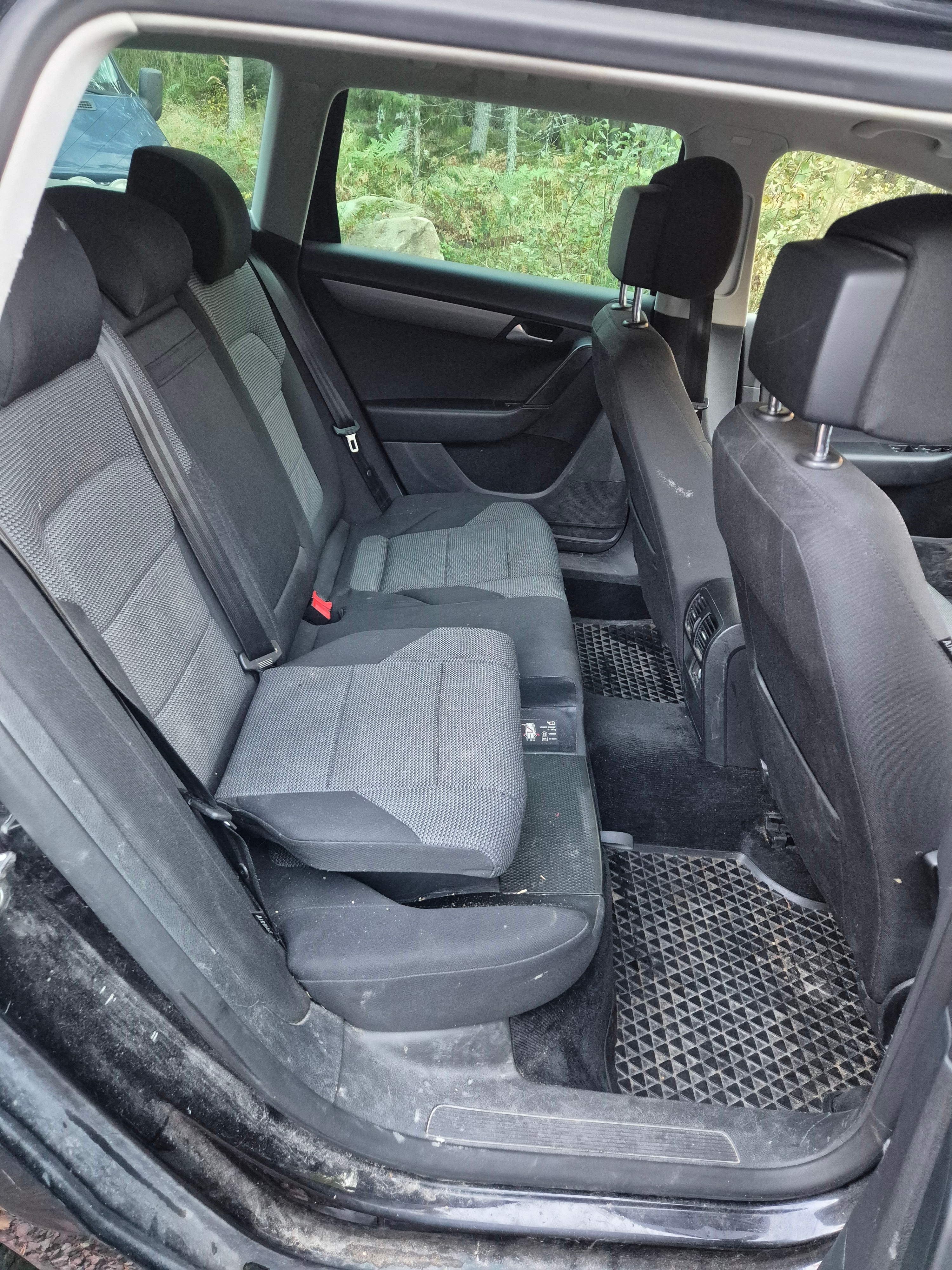 Volkswagen Passat 2012, bild 7/8