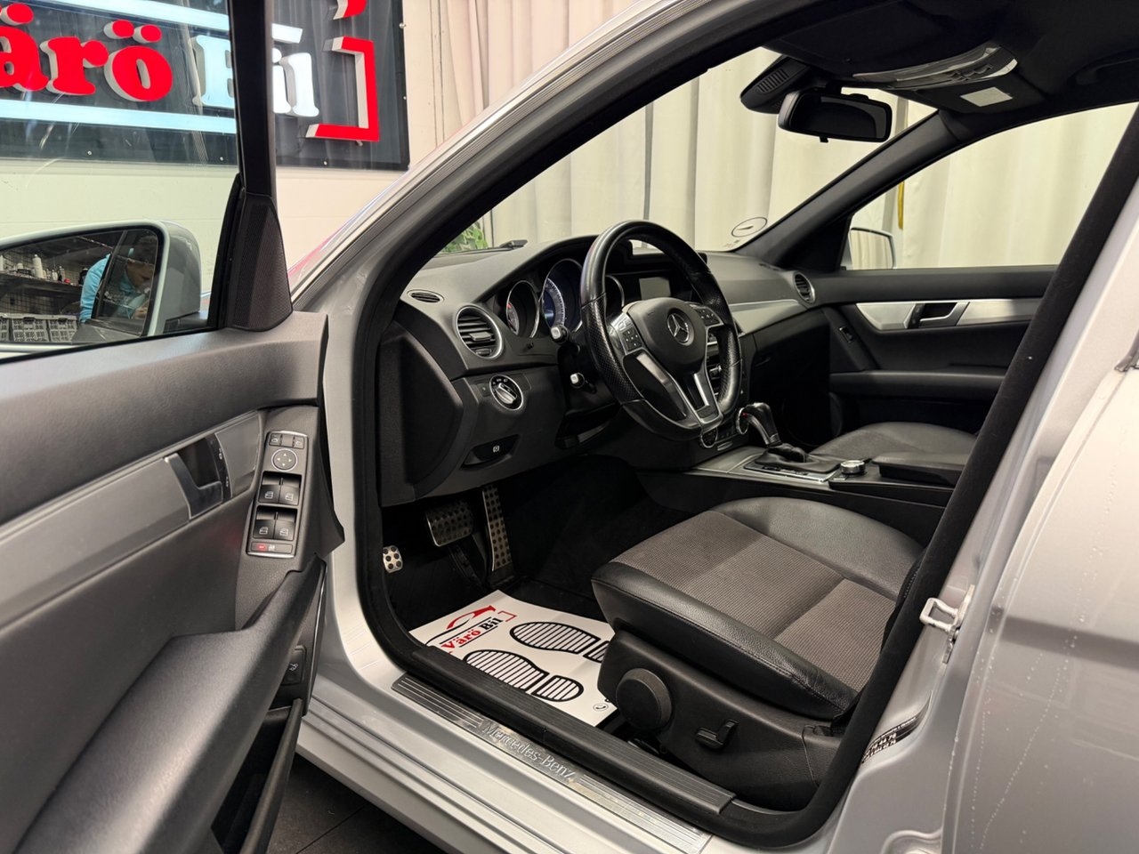 Mercedes-Benz C 2013, kuva 6/10