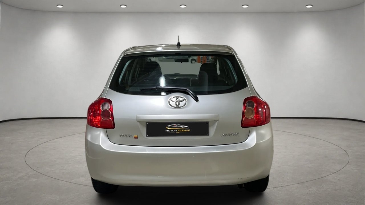Toyota Auris 2007, kuva 5/10