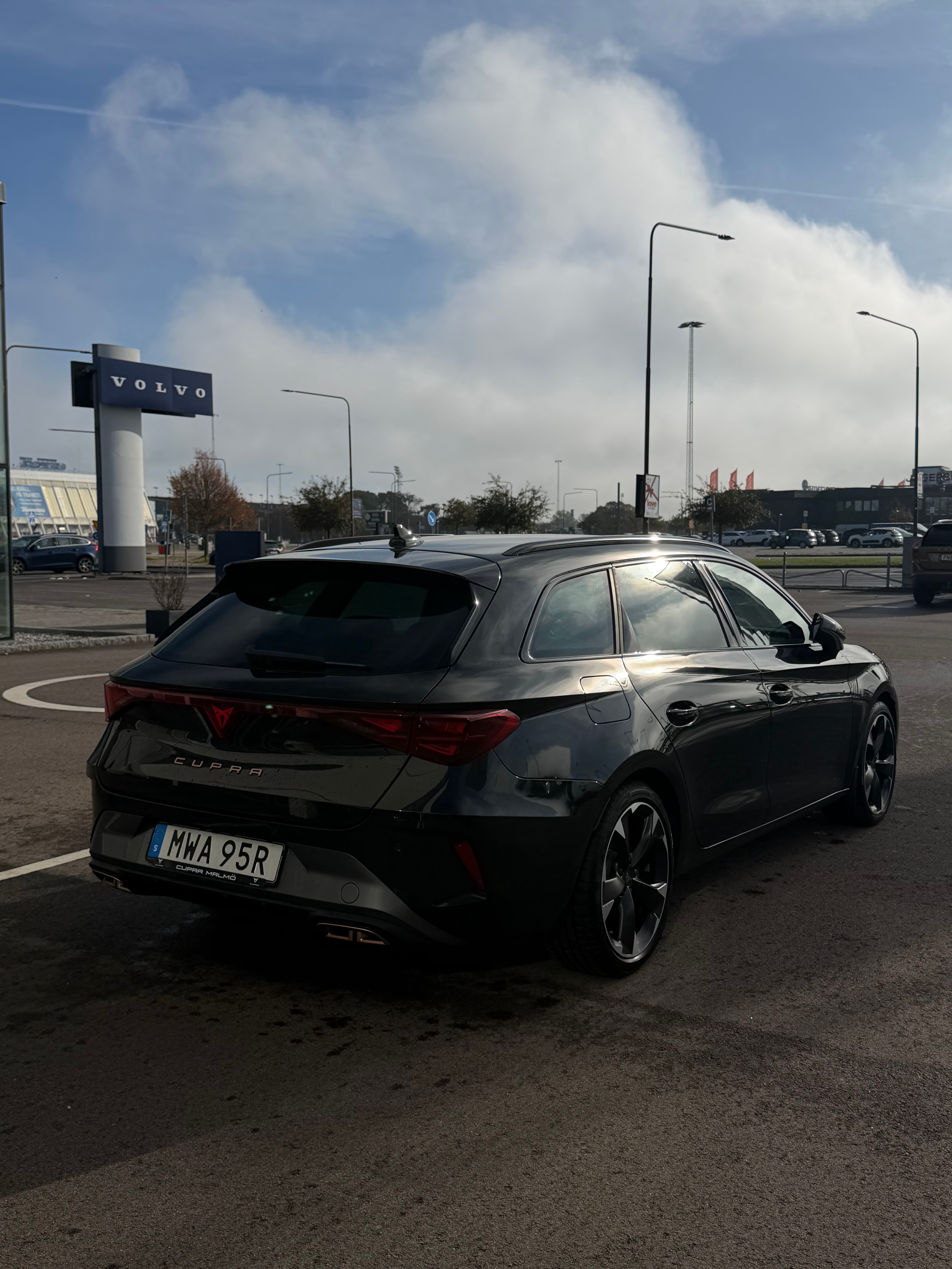 Cupra Leon 2025, photo 5/5