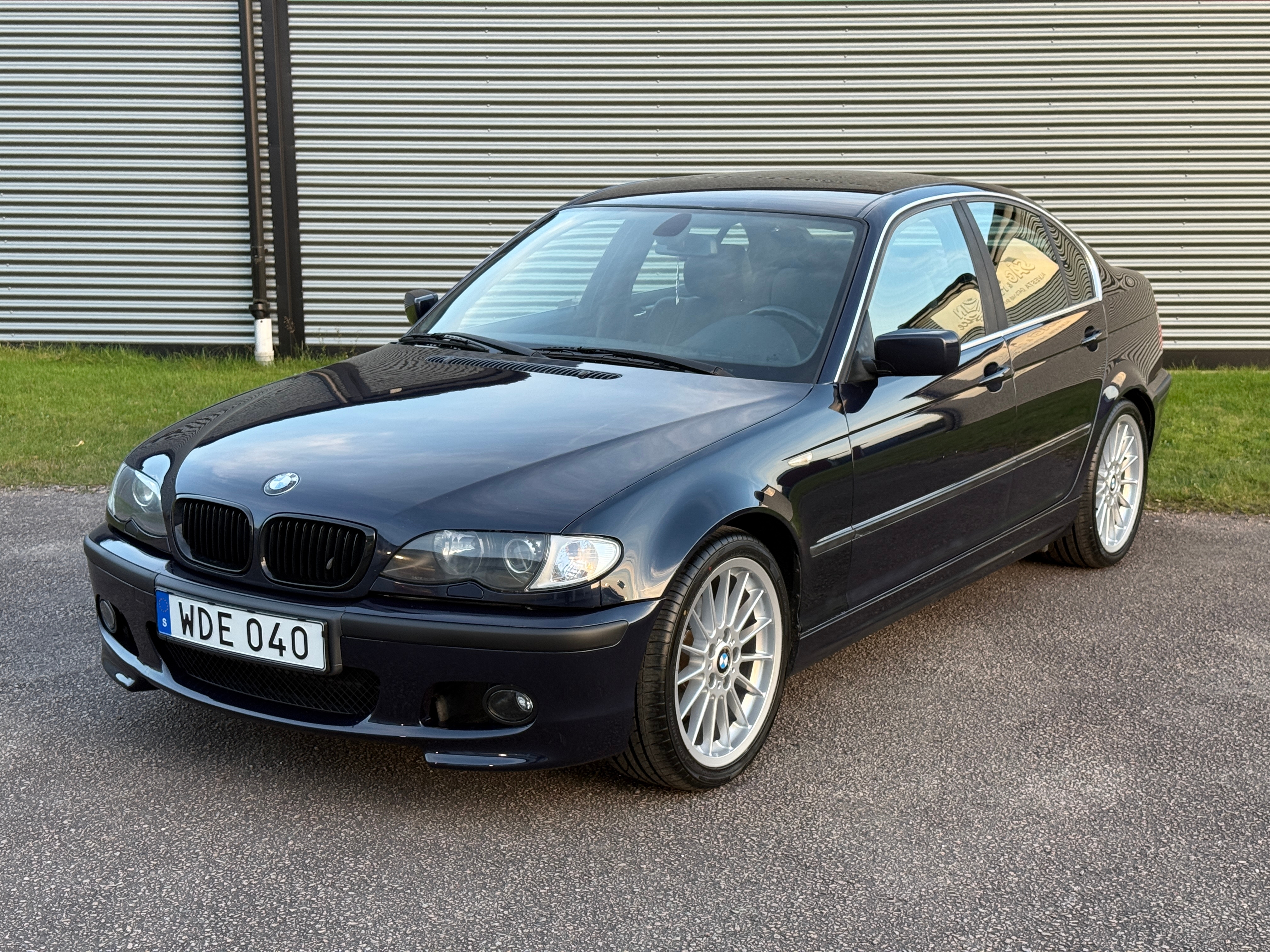 BMW 320