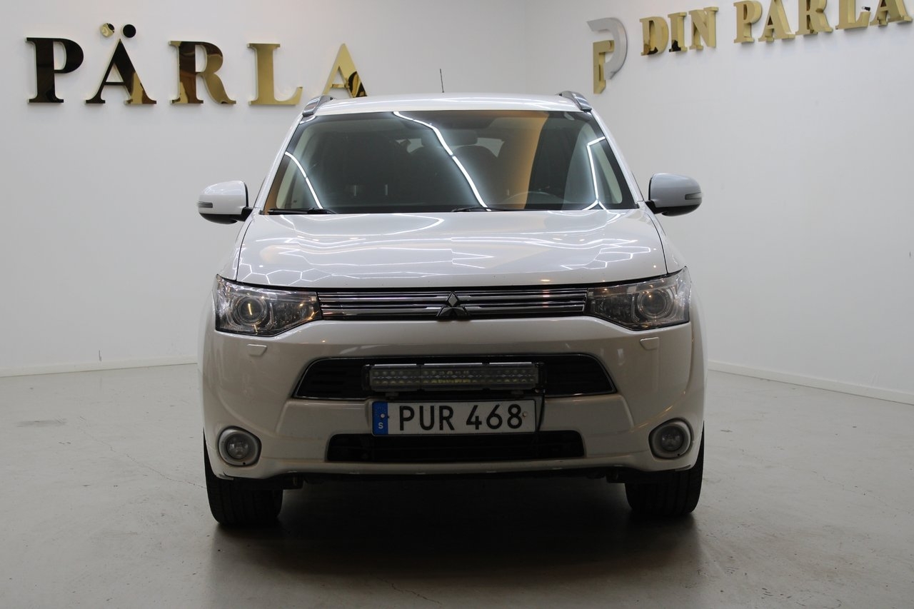 Mitsubishi Outlander 2014, bild 2/10