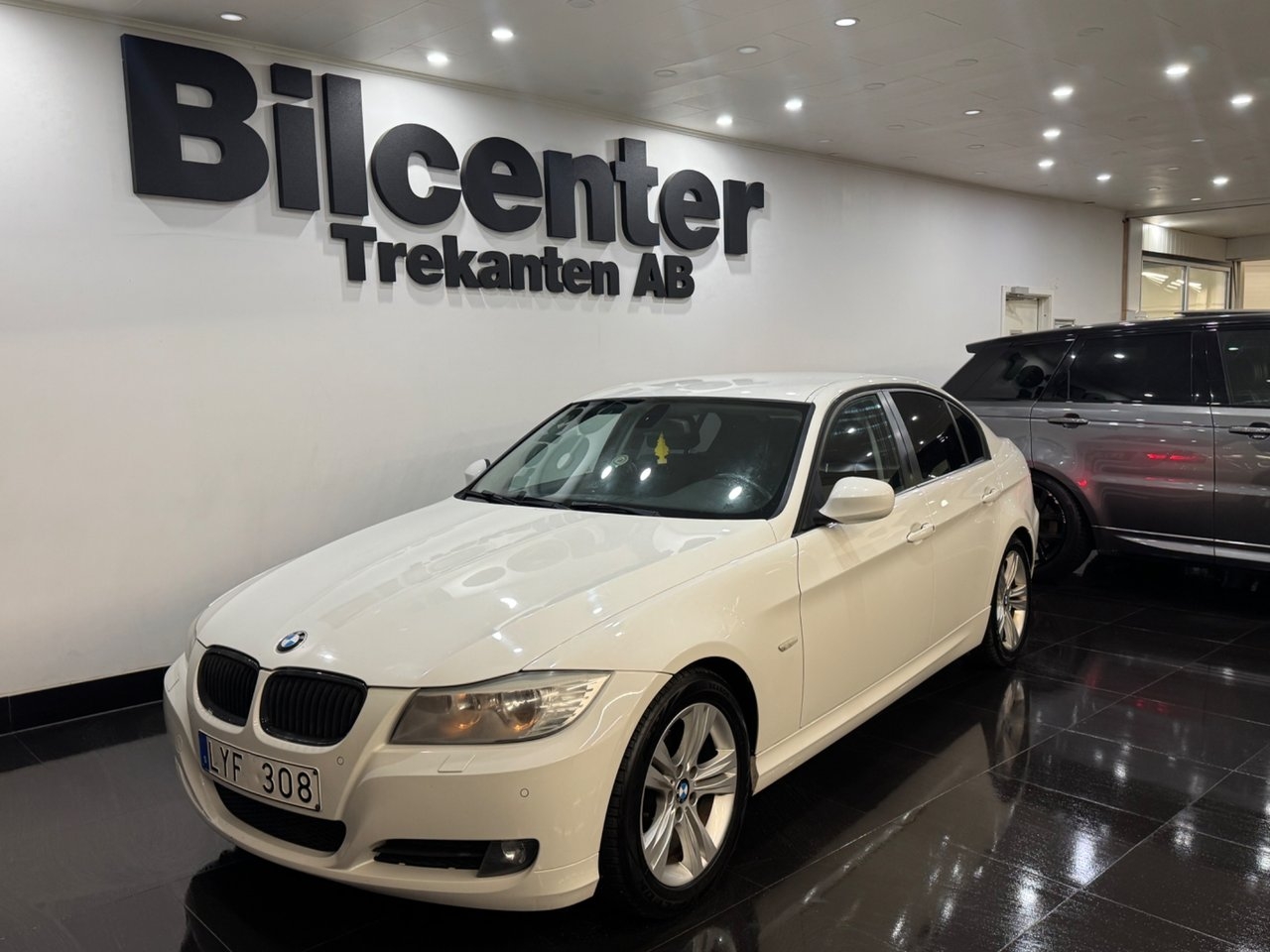 BMW 318 2011, kuva 2/9