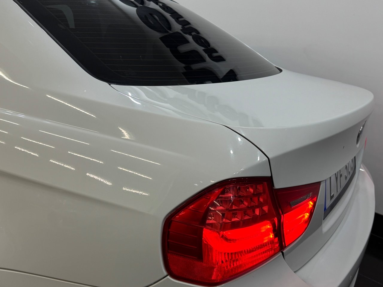 BMW 318 2011, kuva 6/9