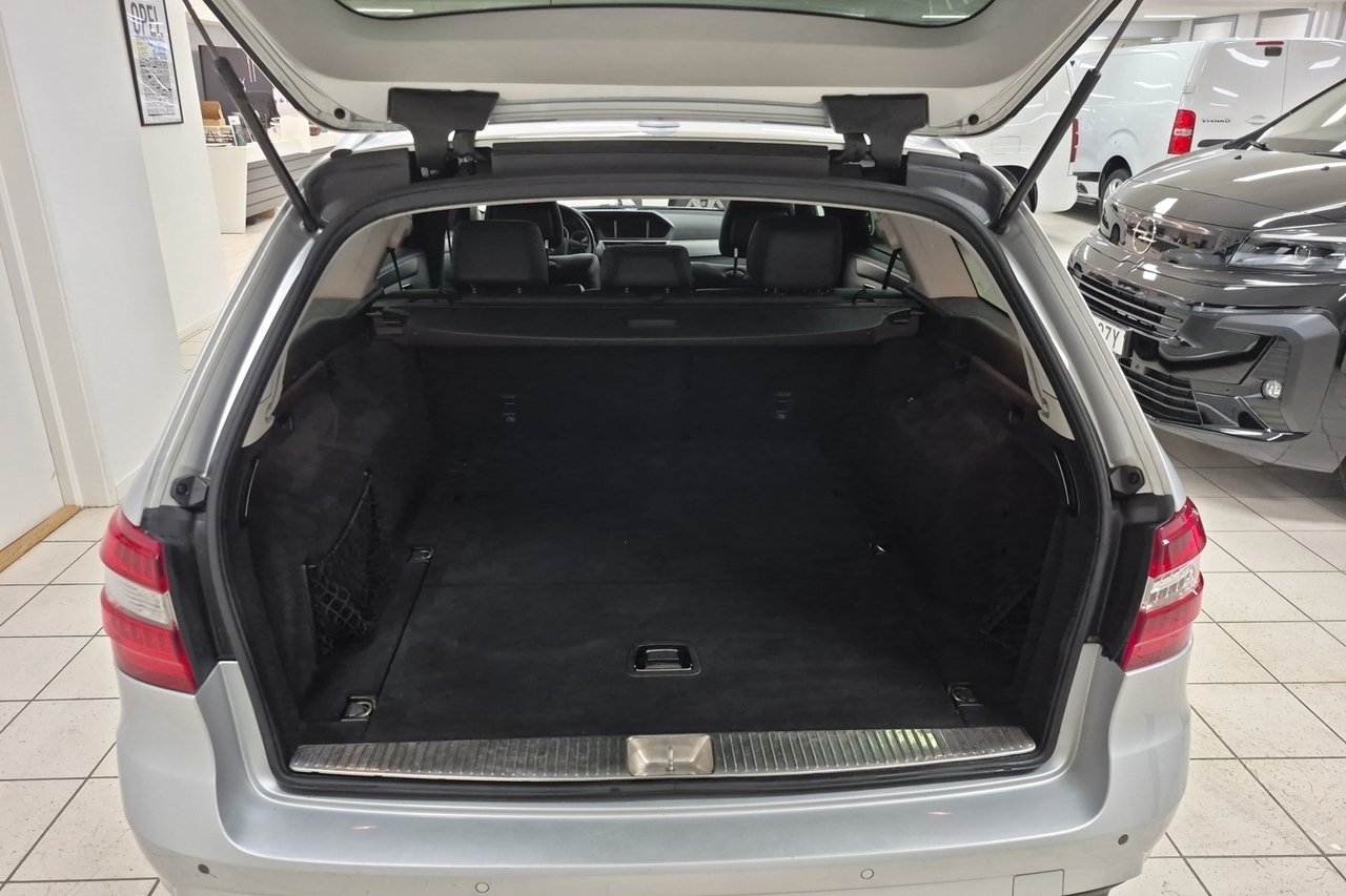 Mercedes-Benz E 2012, bild 6/10