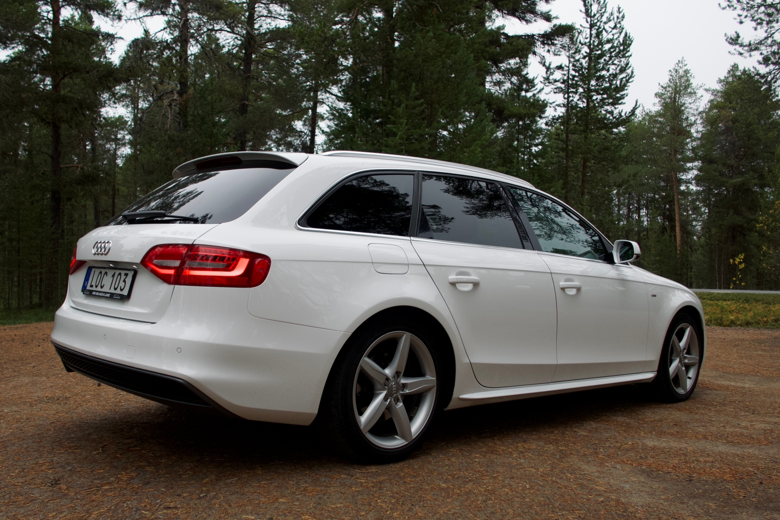Audi A4 2015, kuva 4/10