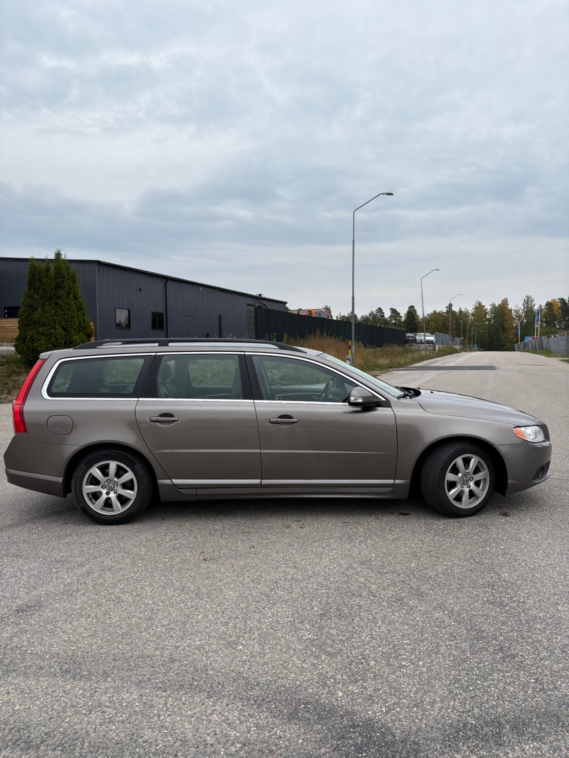 Volvo V70 1.6 D DRIVe Manuell 2011, bild 3/8