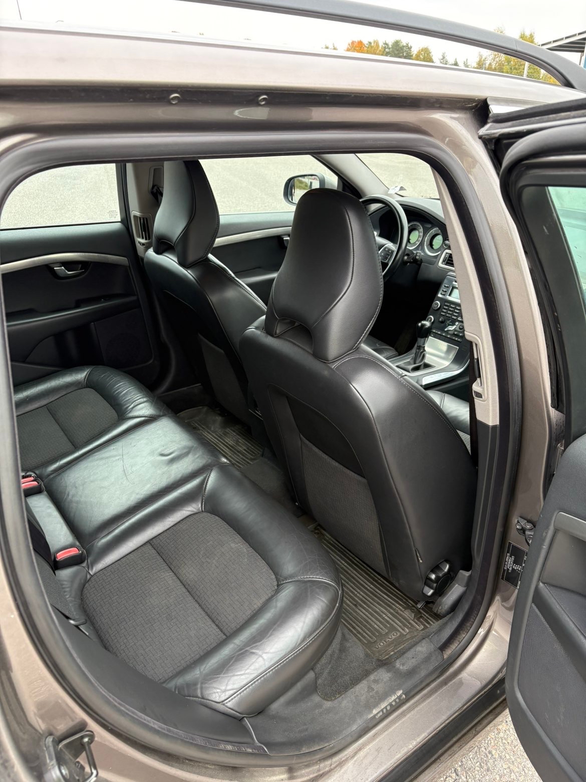 Volvo V70 1.6 D DRIVe Manuell 2011, bild 8/8