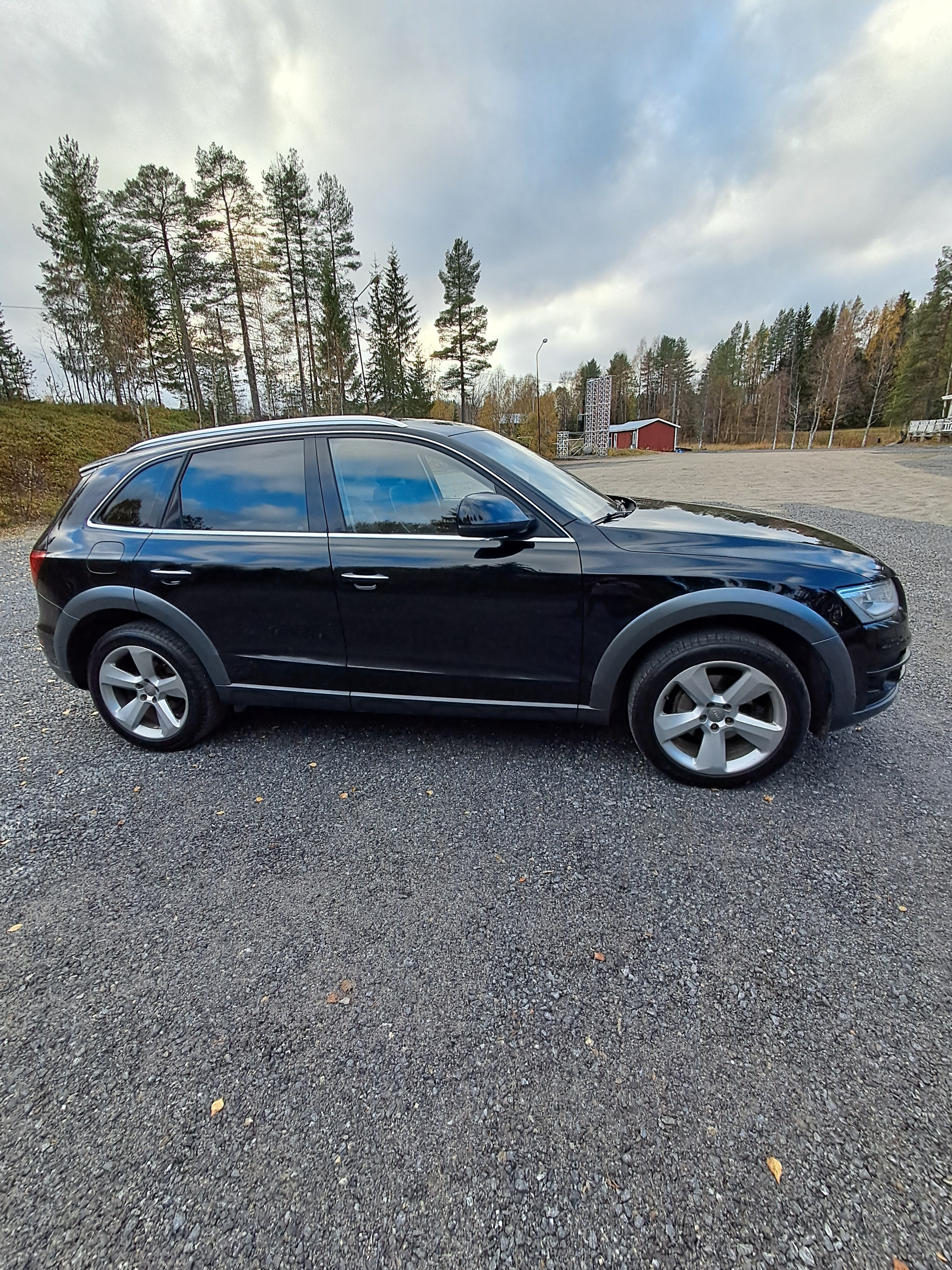 Audi Q5 2.0 TDI DPF quattro S Tronic 2015, bild 2/10