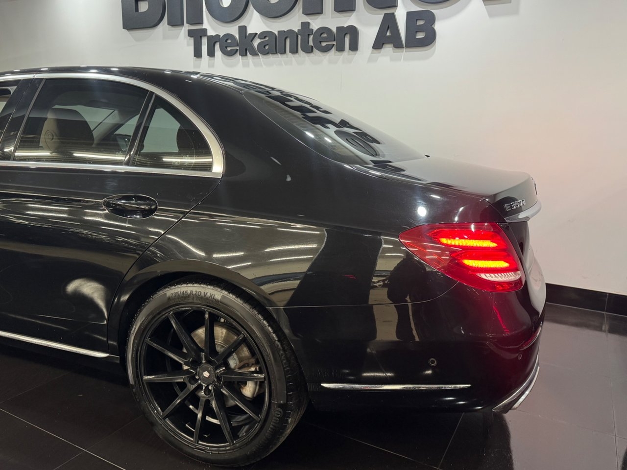 Mercedes-Benz E 2017, bild 4/9