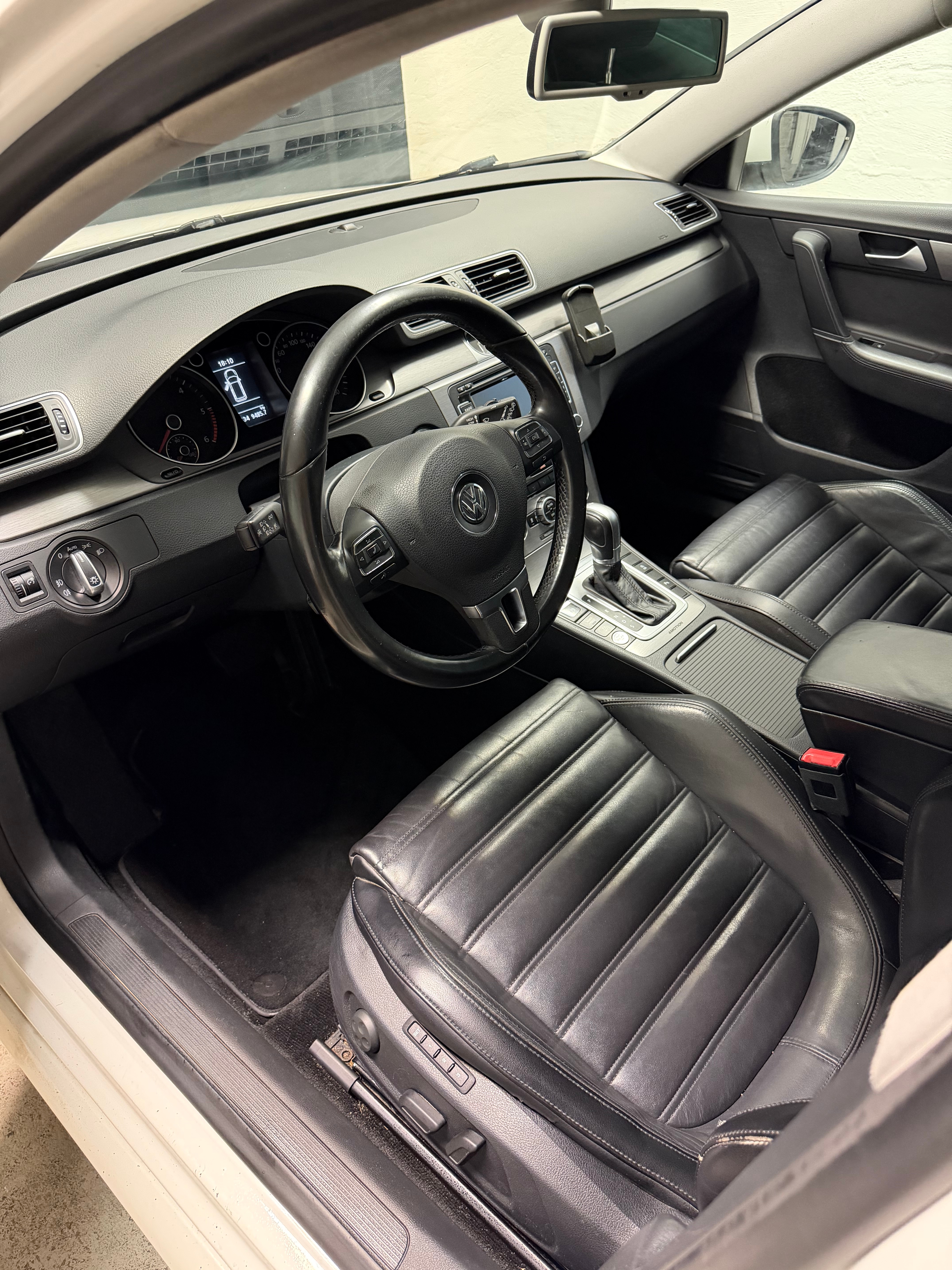 Volkswagen Passat 2015, photo 7/10
