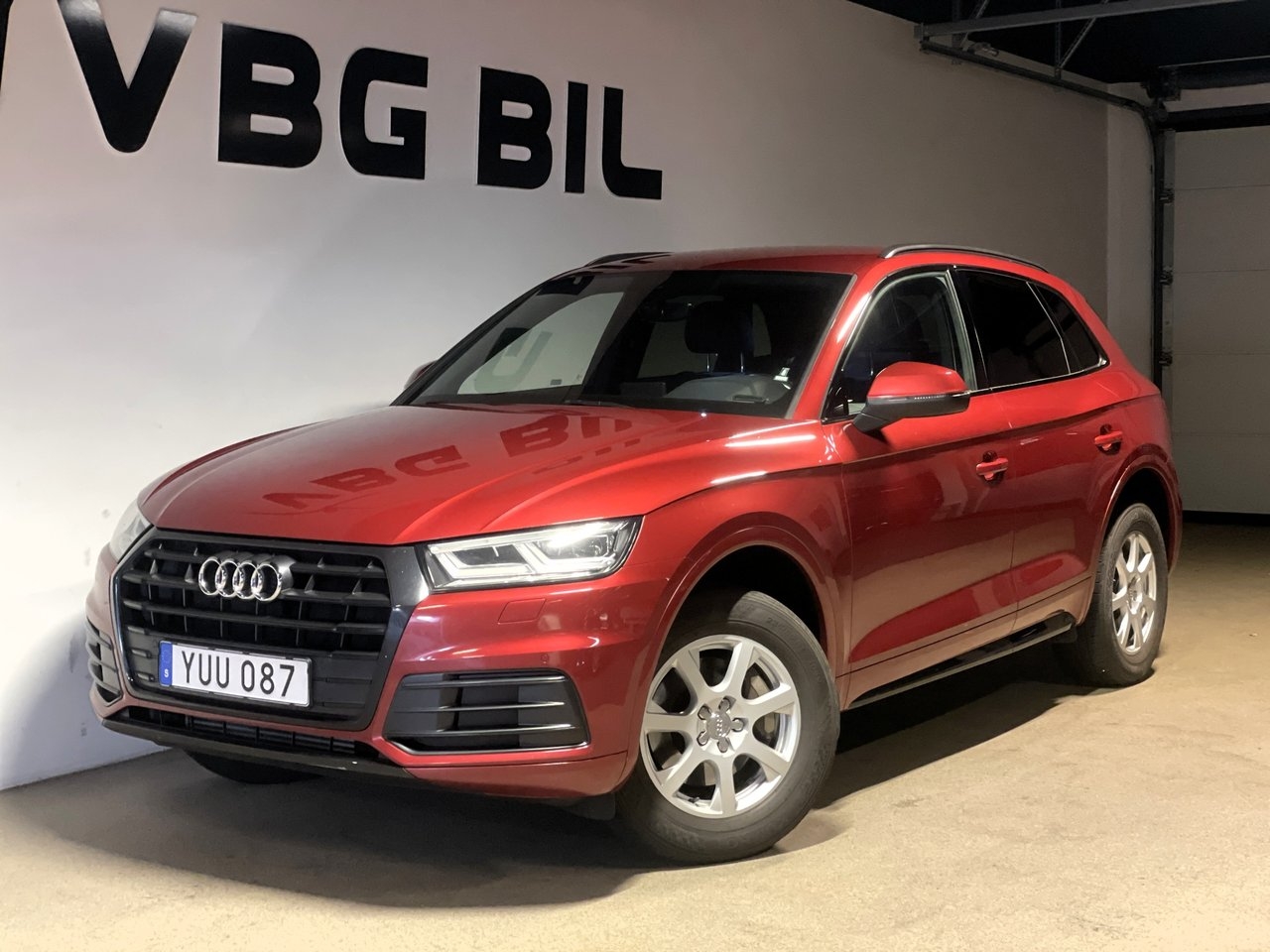 Audi Q5 2018, photo 2/10