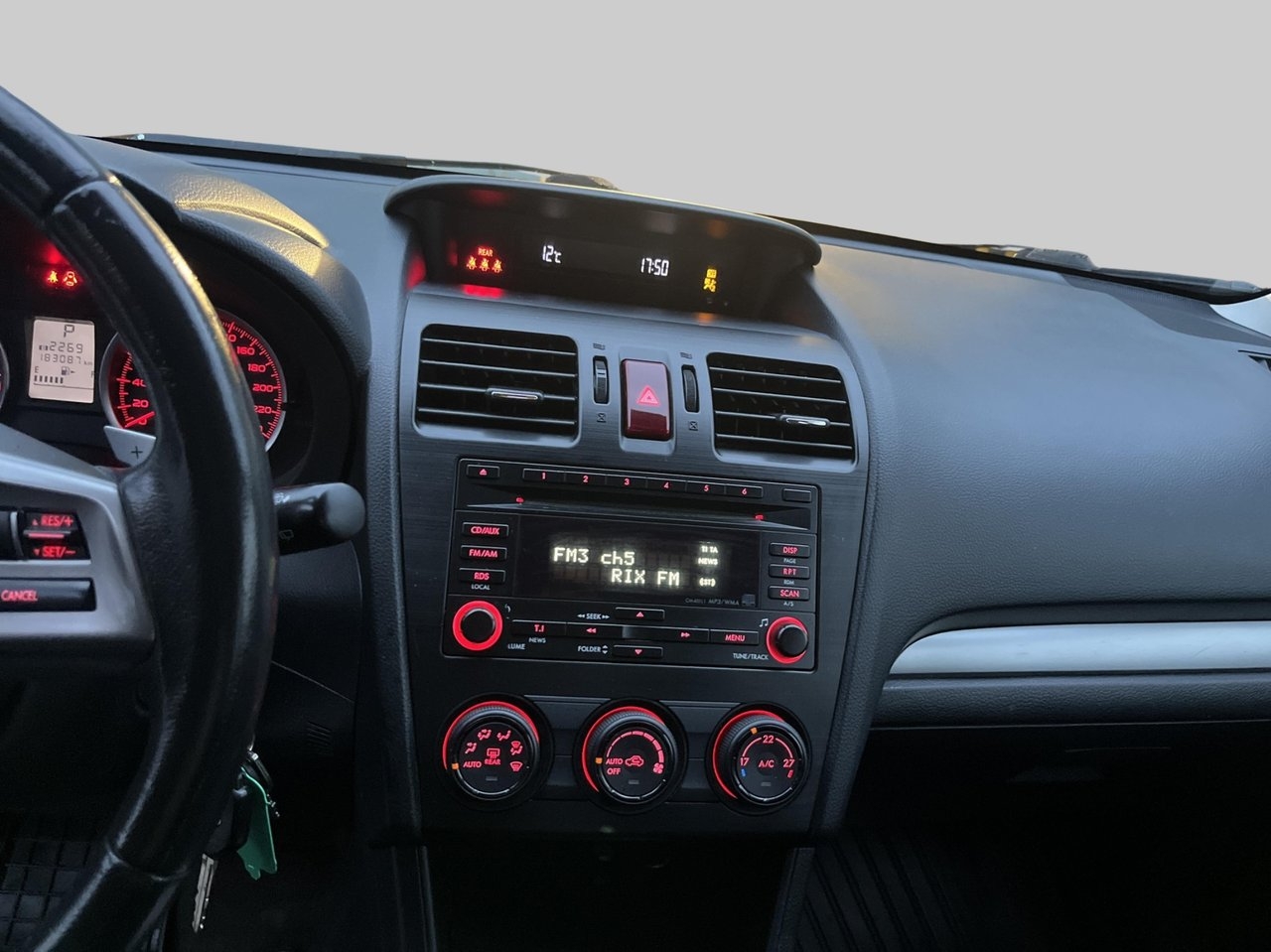 Subaru XV 2014, bild 7/8