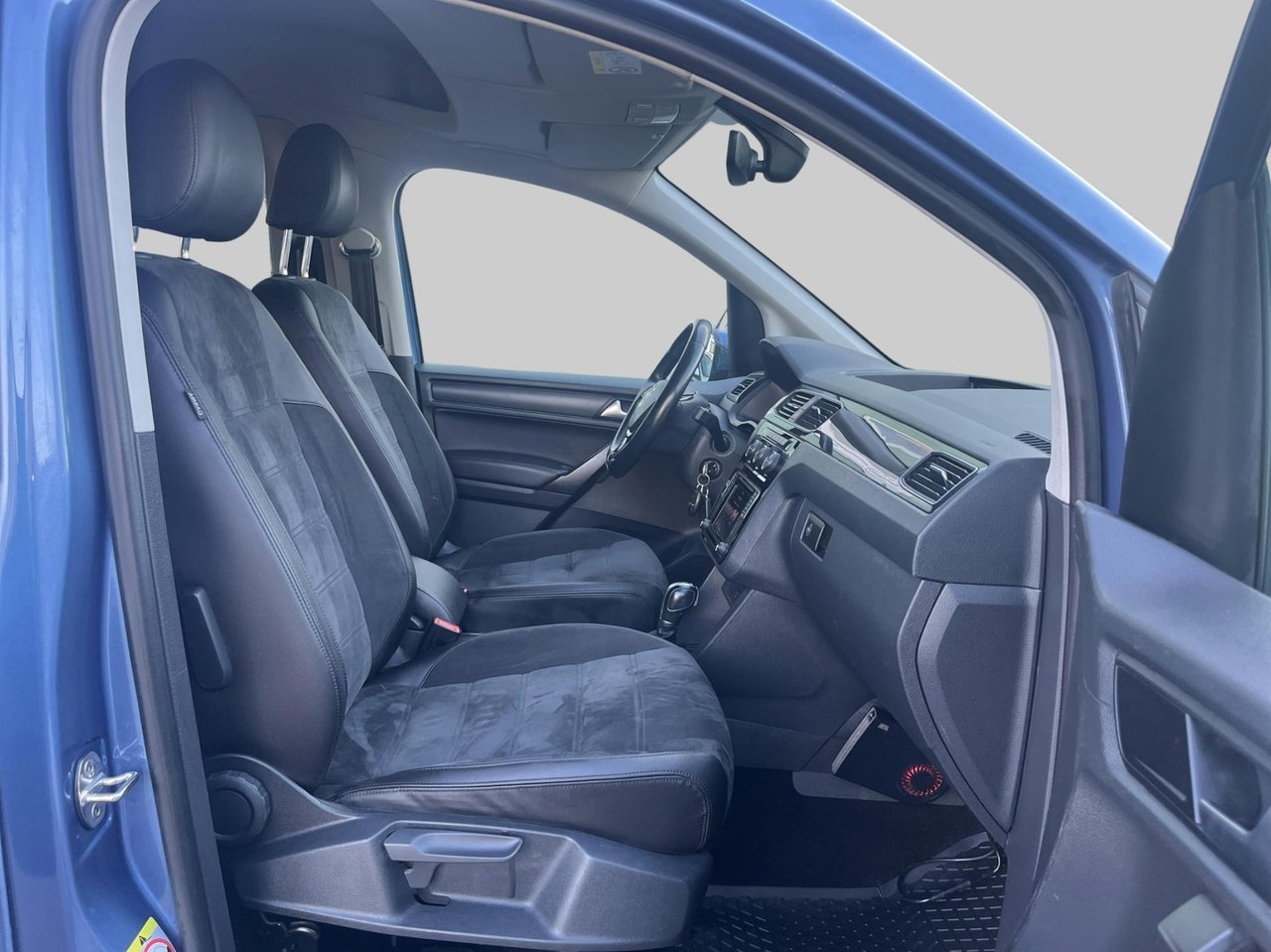 Volkswagen Caddy Maxi 2018, bild 3/9