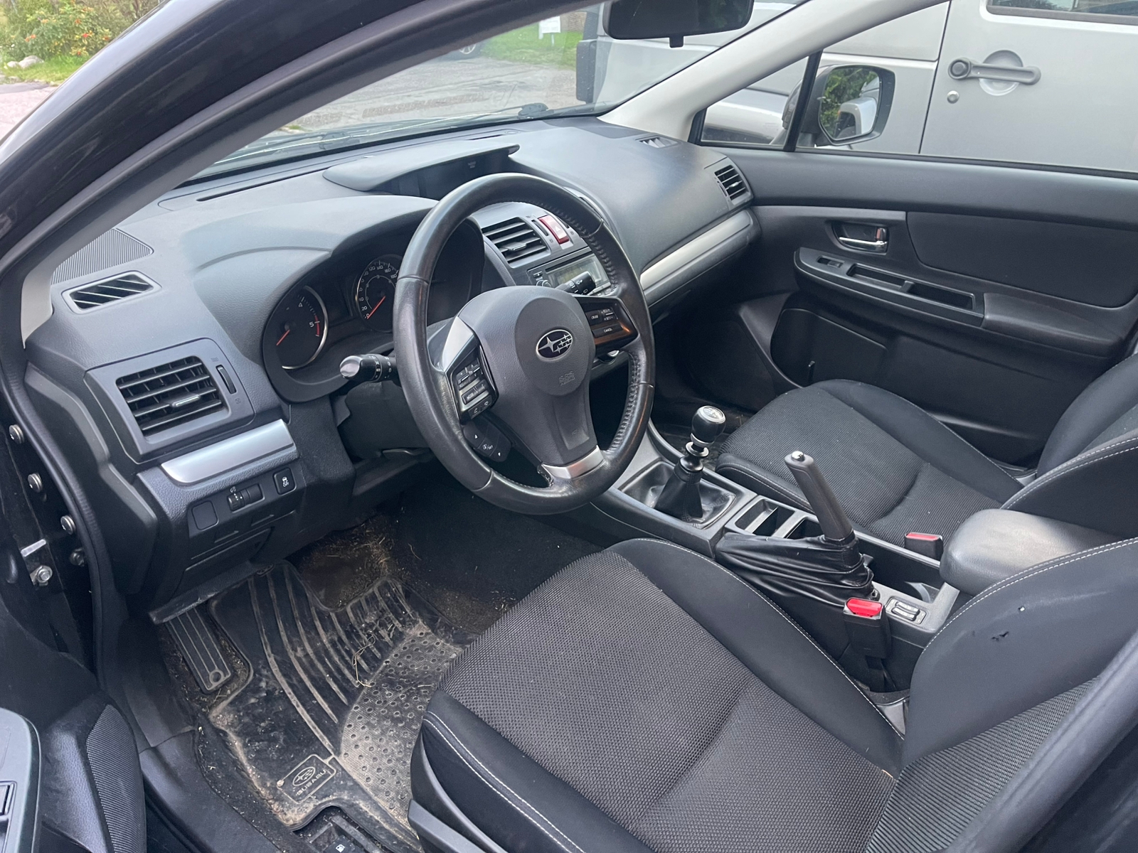 Subaru XV 2.0 4WD Manuell 2012, bild 6/6