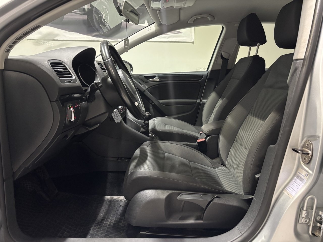 Volkswagen Golf 2010, bild 6/10