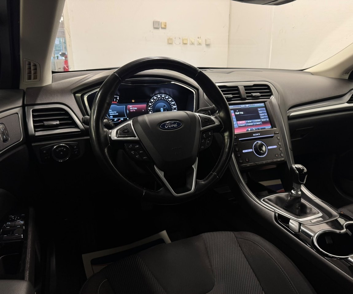 Ford Mondeo 2.0 TDCi Titanium Euro 6 2015, bild 6/10