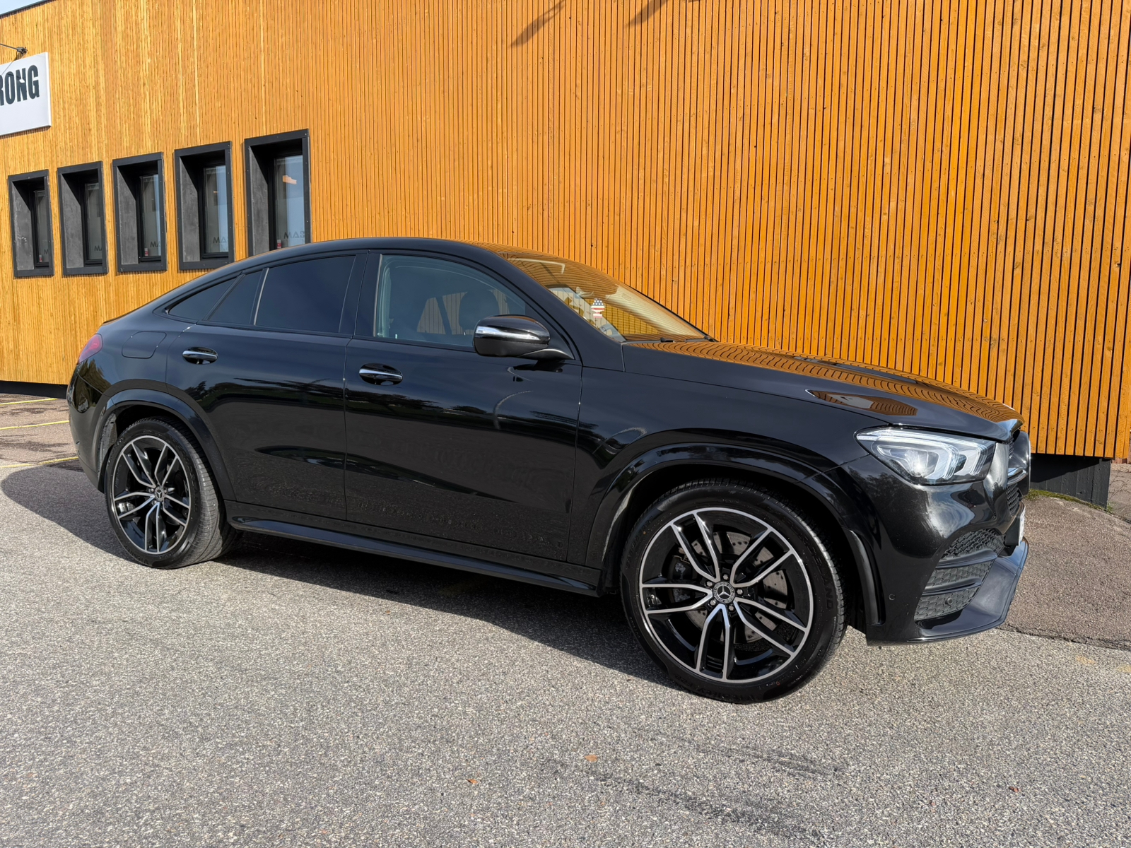 Mercedes-Benz GLE 2023, kuva 3/8