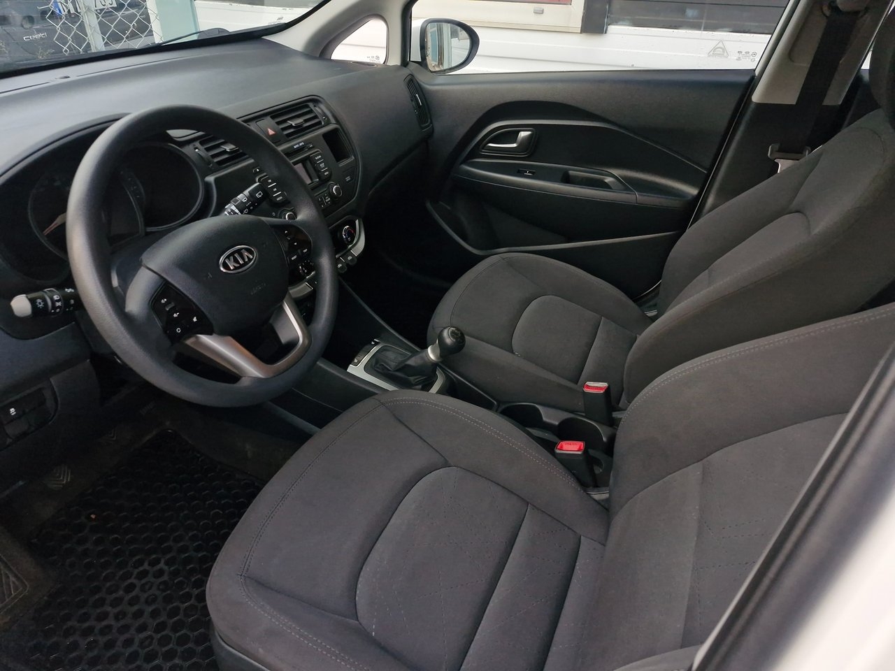 Kia Rio 5-dörrar 1.2 CVVT GLS Euro 5 2012, bild 5/10
