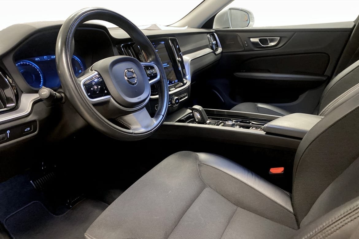 Volvo V60 Cross Country 2021, kuva 6/10