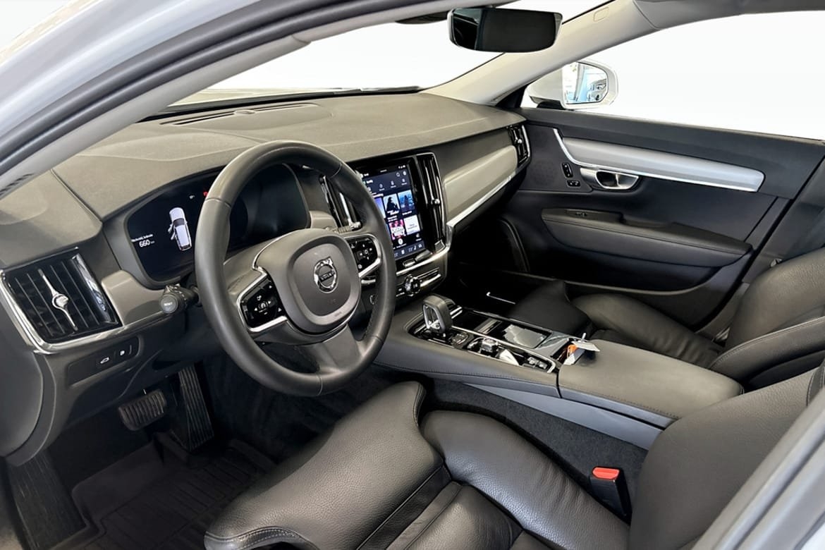 Volvo V90 Recharge T6 Core Bright 2024, bild 5/9