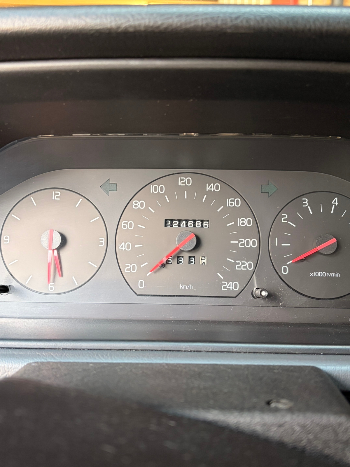 Volvo 940 Kombi 2.3 Manuell 1996, kuva 4/7