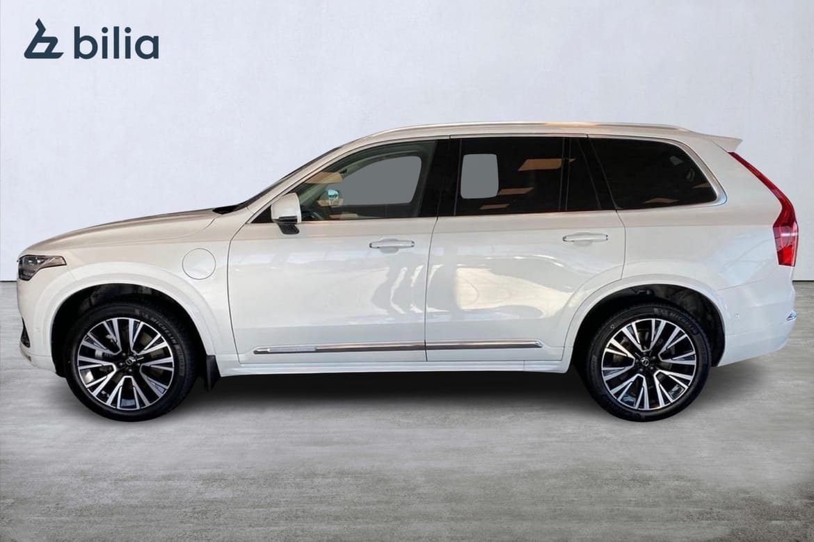 Volvo XC90 Recharge T8 Ultimate Bright 2023, photo 3/10