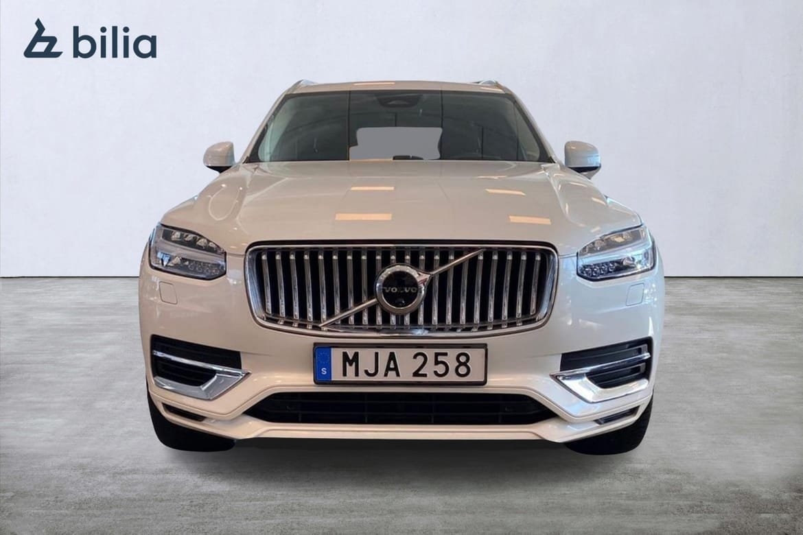 Volvo XC90 Recharge T8 Ultimate Bright 2023, photo 6/10
