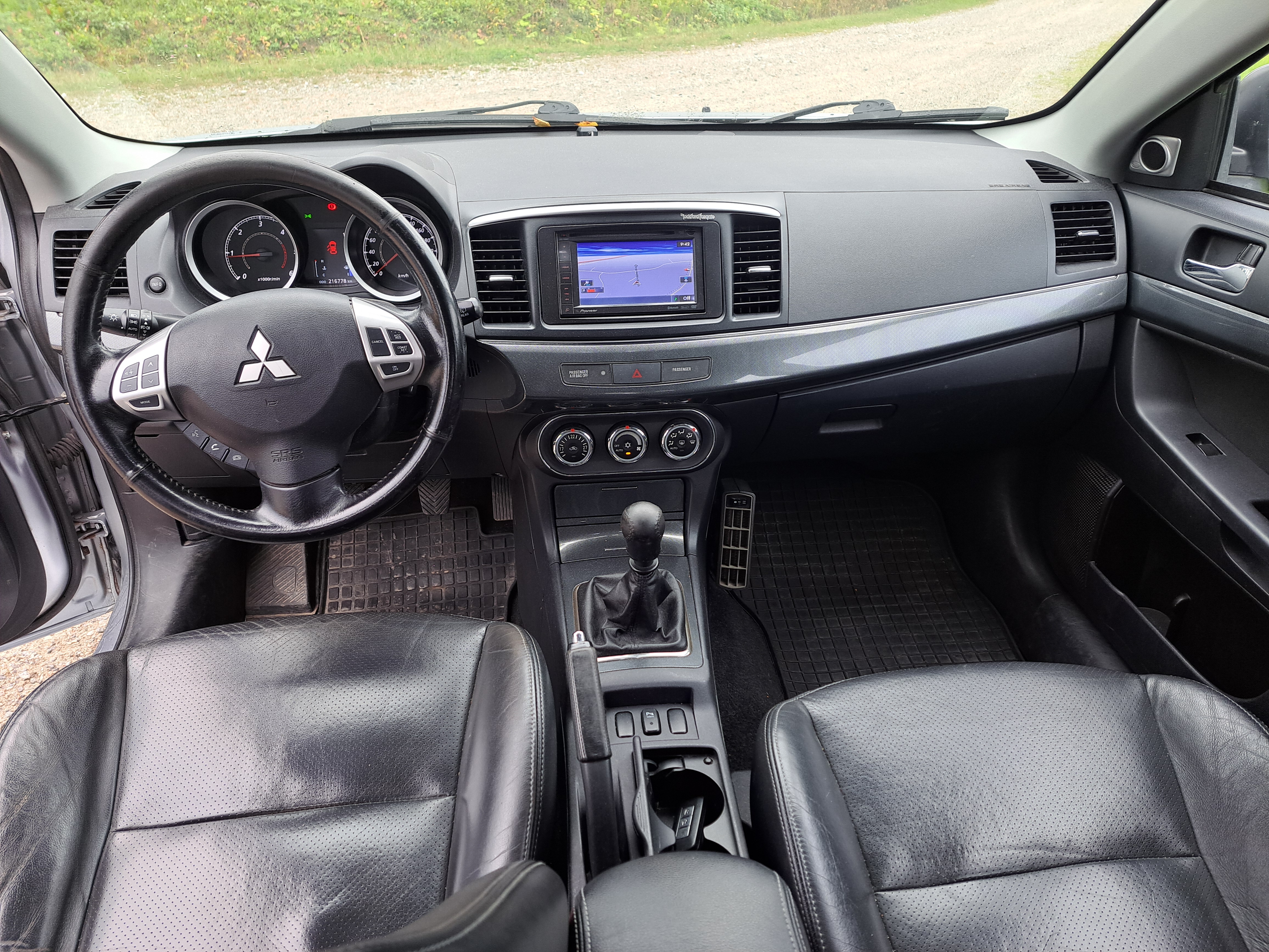 Mitsubishi Lancer 2011, bild 5/10