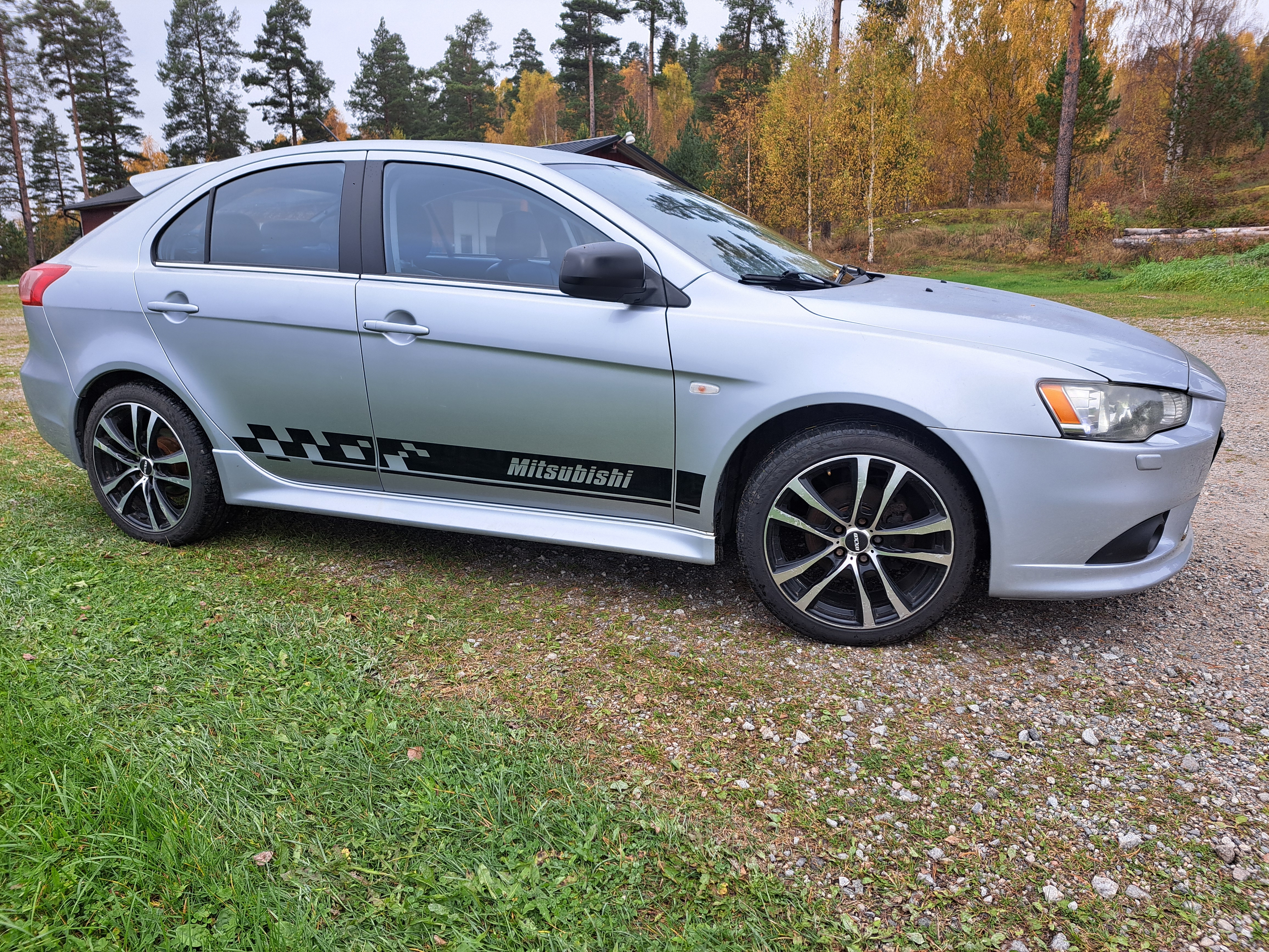 Mitsubishi Lancer