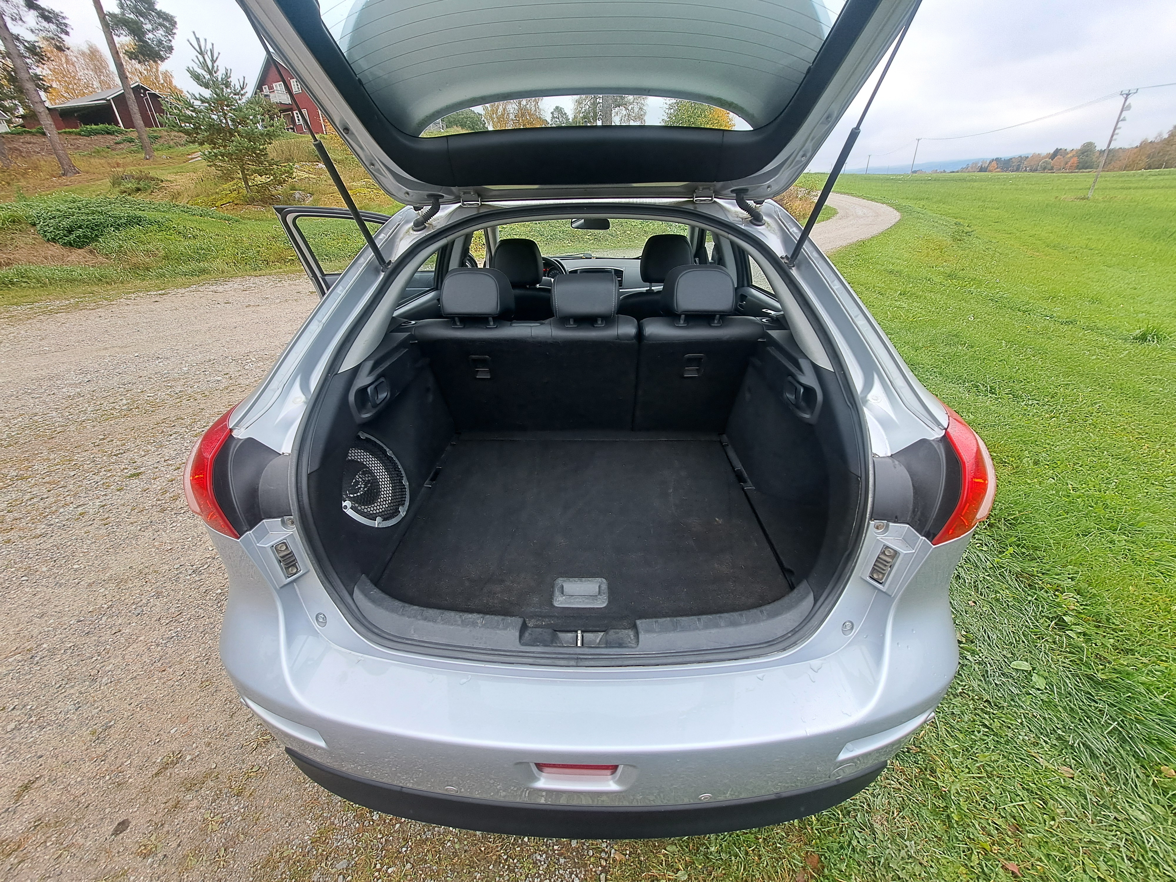 Mitsubishi Lancer 2011, bild 6/10
