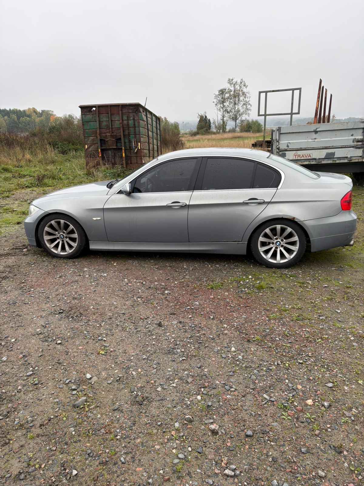 BMW 325 i Sedan Manuell 2005, bild 2/9