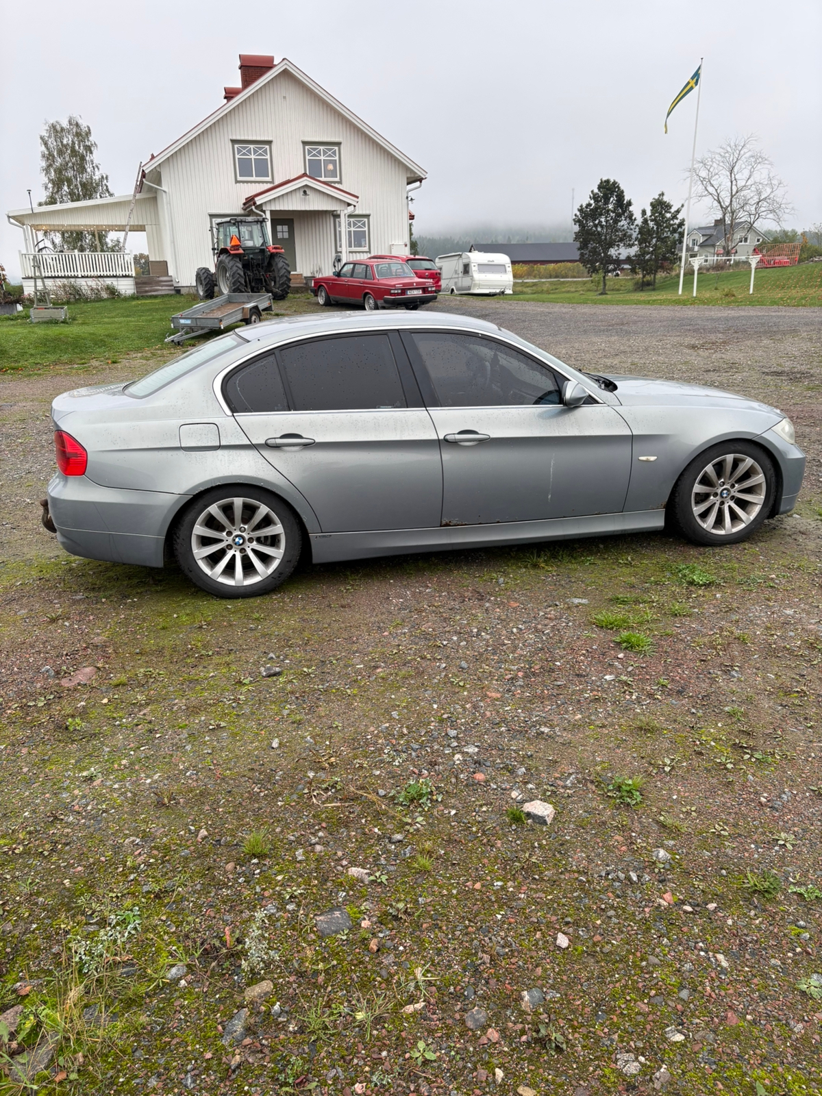 BMW 325 i Sedan Manuell 2005, bild 4/9