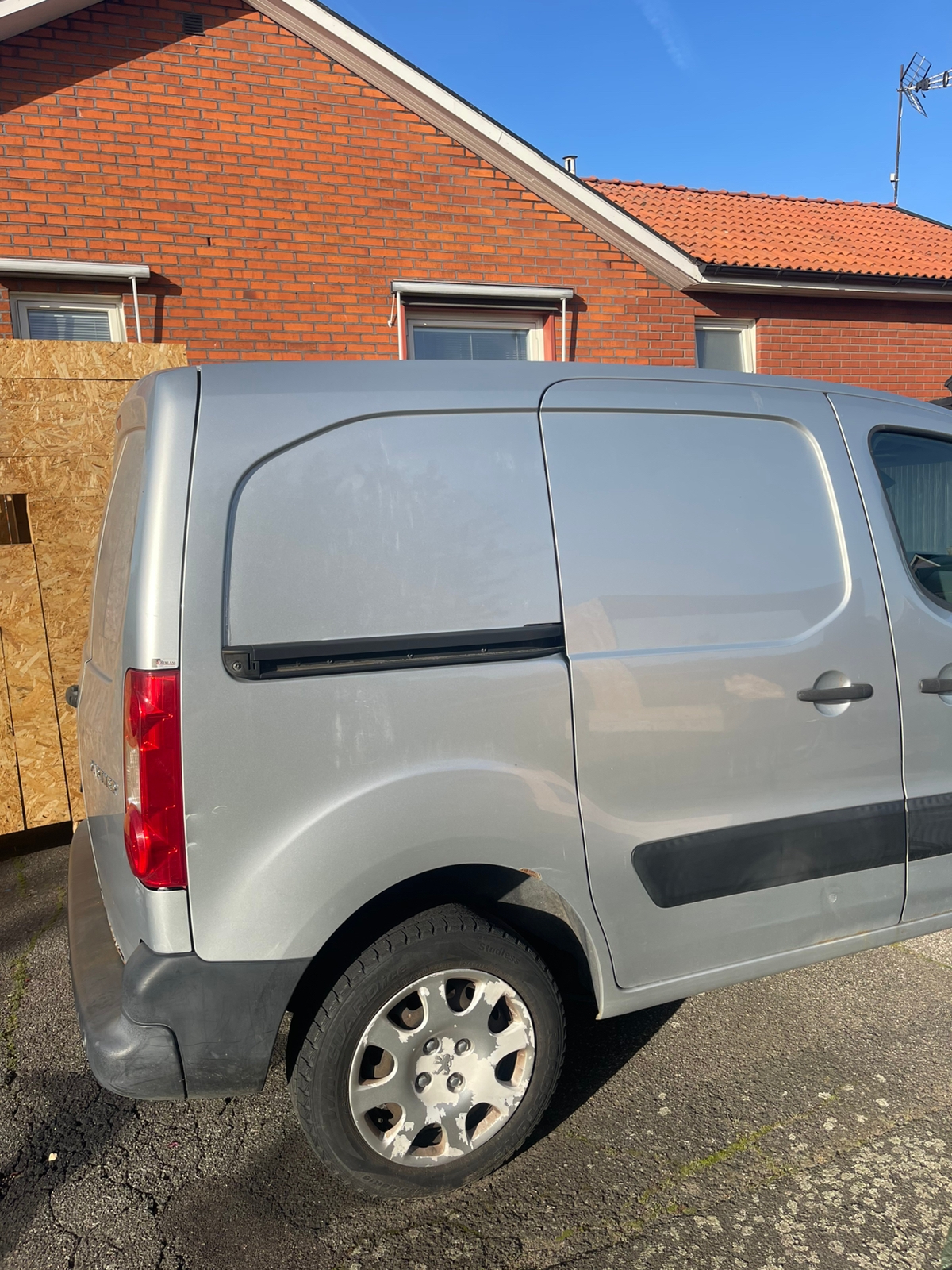 Peugeot Partner 2010, kuva 4/10