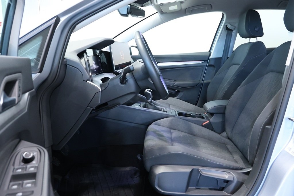 Volkswagen Golf 2026, bild 7/10