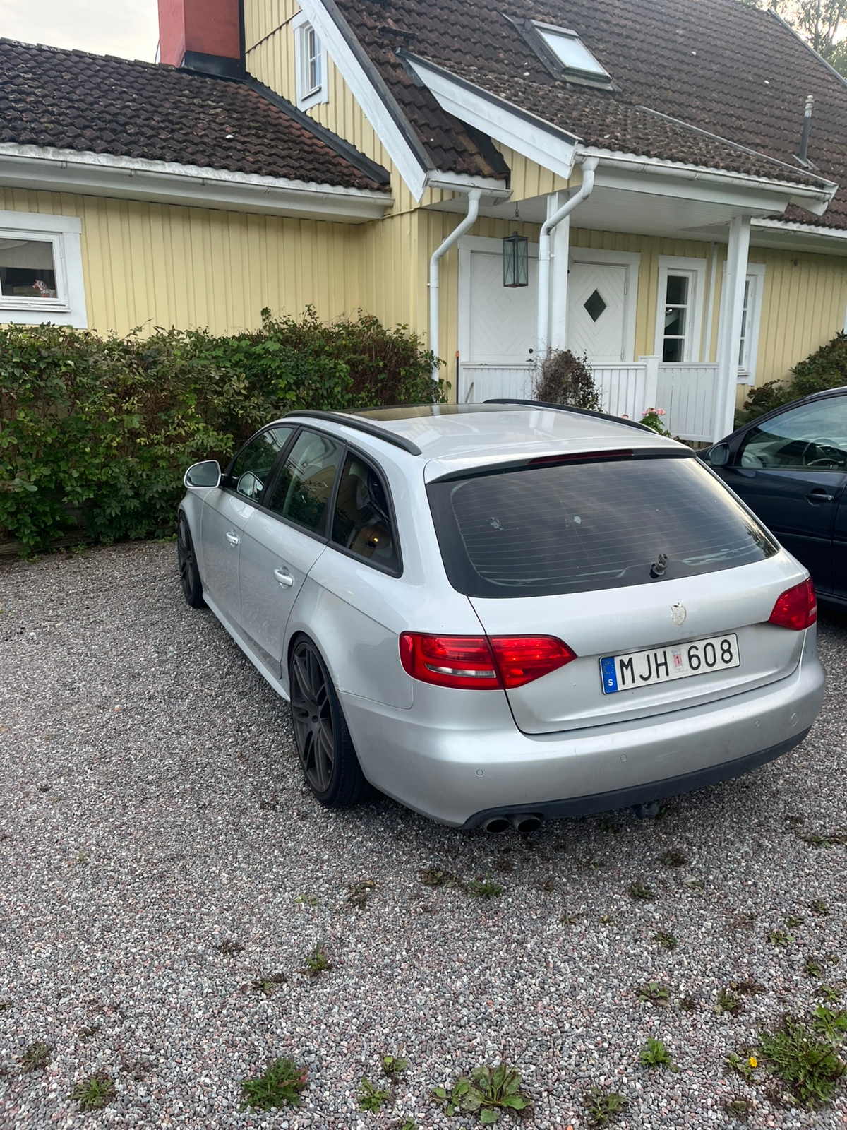 Audi A4 Avant 2.0 TDI DPF Manuell 2009, bild 2/7